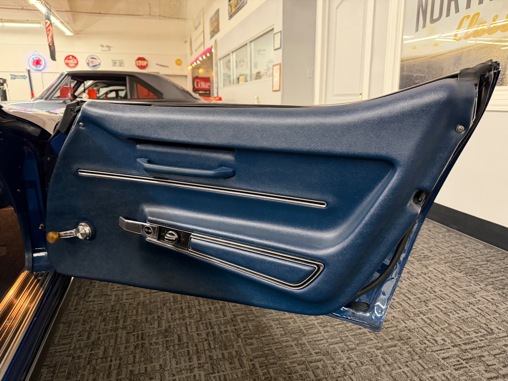 Used 1968 Chevrolet Corvette T-TOPS /NUMBERS MATCHING /SUPER CLEAN VETTE | Mundelein, IL