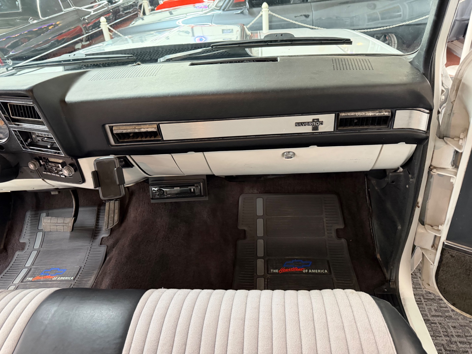 Used 1986 Chevrolet C/K 10 Series C10 Silverado Clean Southern Truck-SEE VIDEO | Mundelein, IL