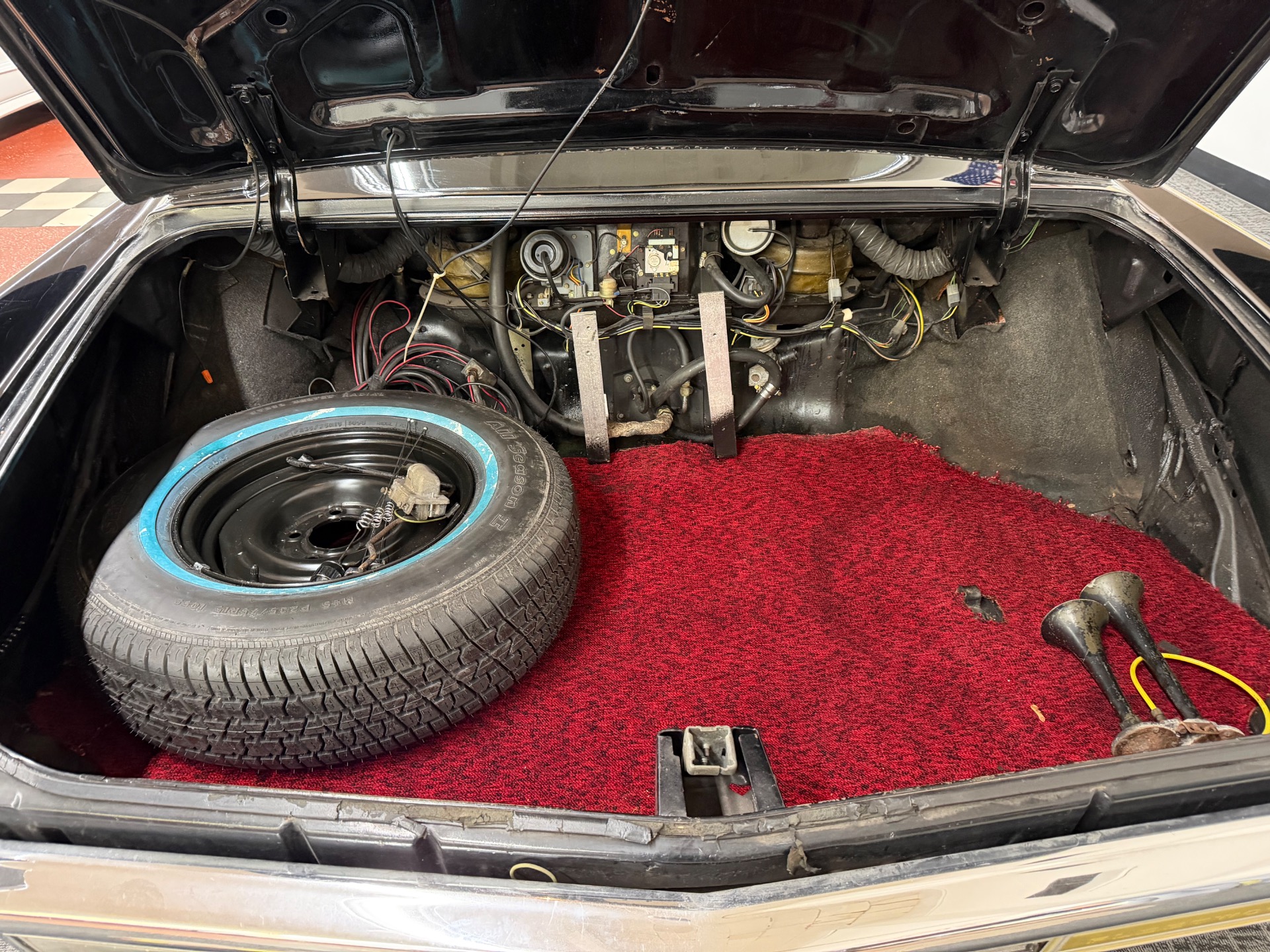 Used 1970 CADILLAC FLEETWOOD SERIES 75 LIMO-ONCE OWNED BY CHICAGO FIRE DEPARTMENT-SEE VIDEO | Mundelein, IL