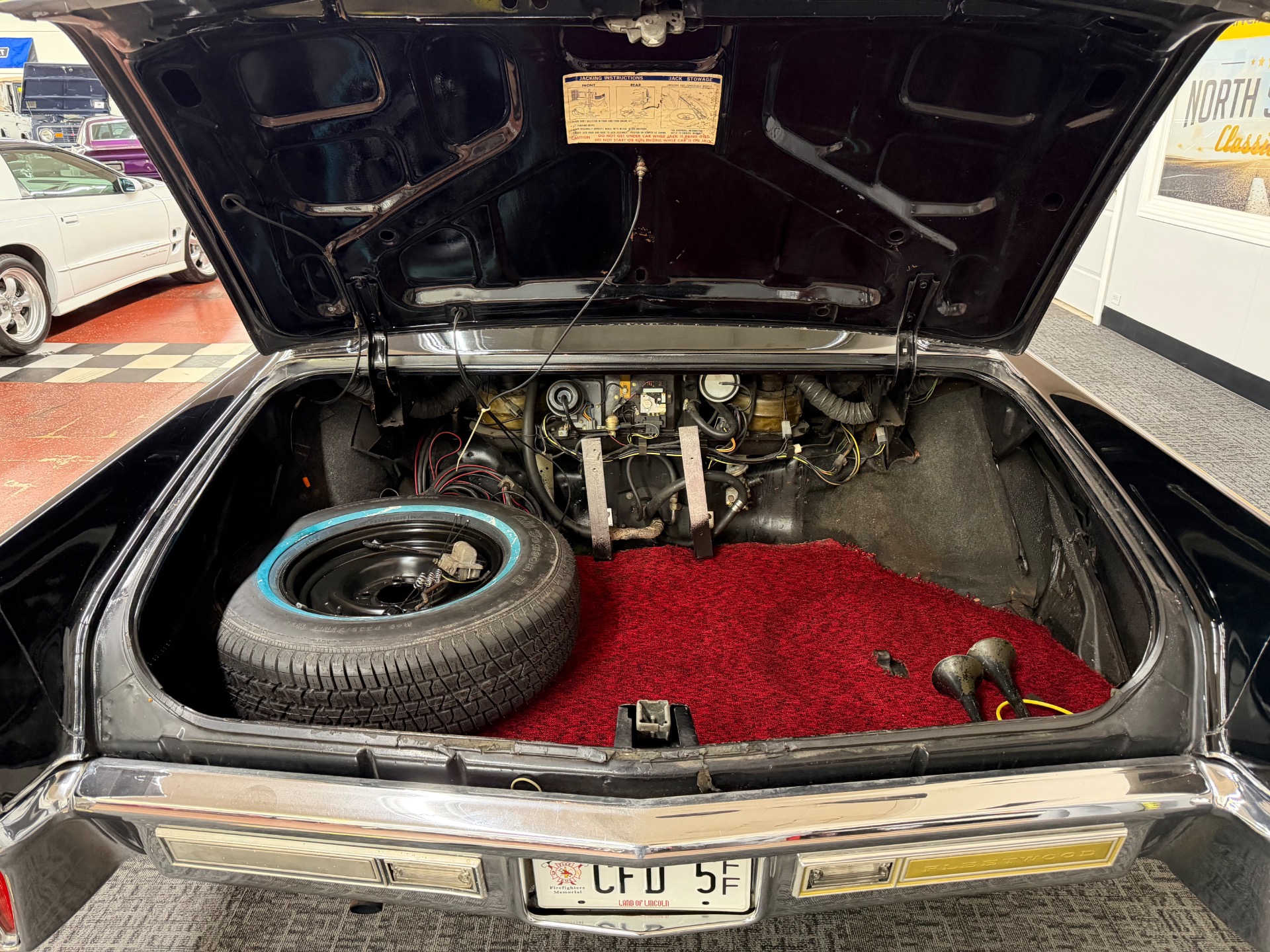 Used 1970 CADILLAC FLEETWOOD SERIES 75 LIMO-ONCE OWNED BY CHICAGO FIRE DEPARTMENT-SEE VIDEO | Mundelein, IL