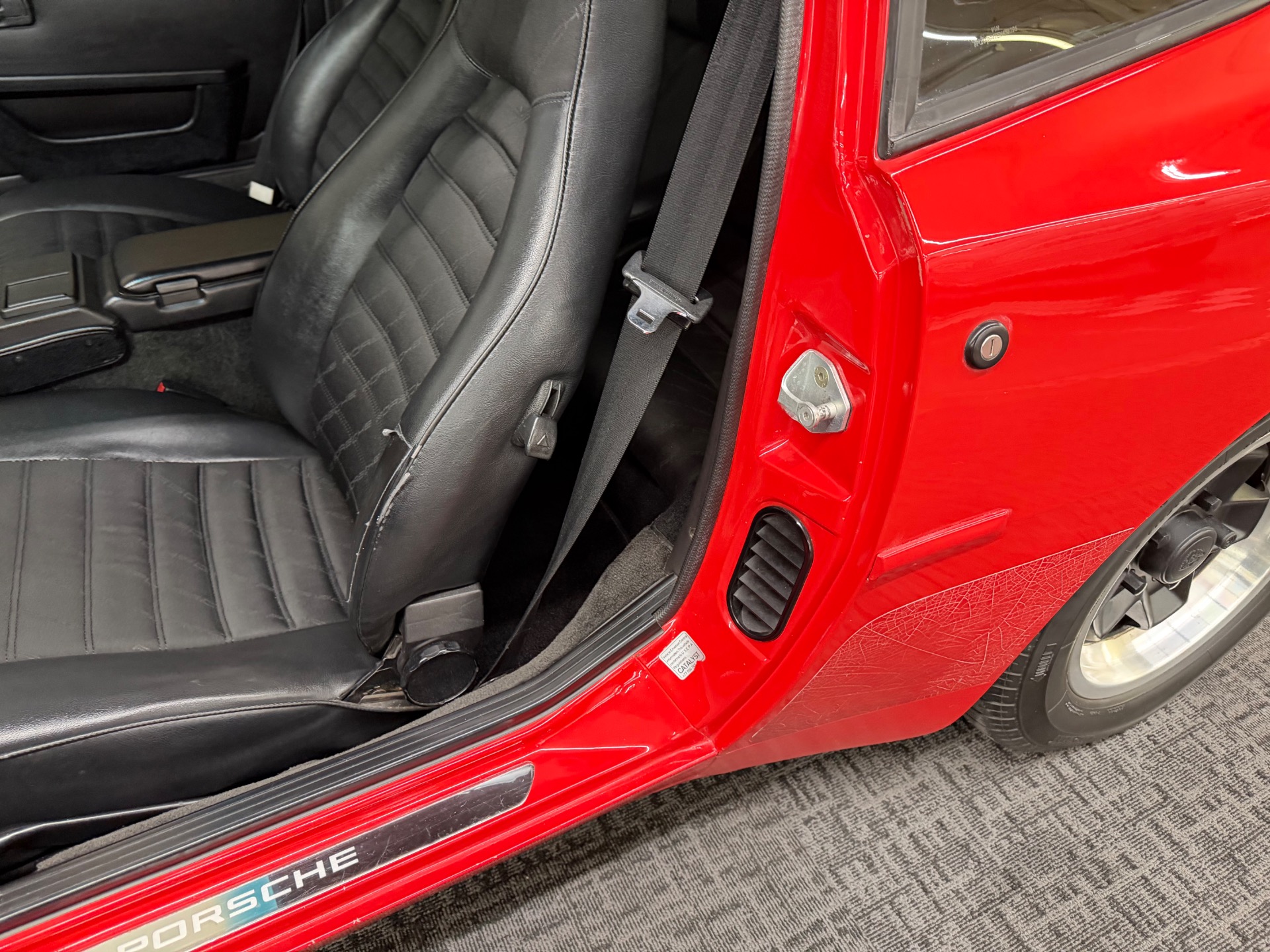 Used 1984 Porsche 944 SUNROOF CLEAN 944-SEE VIDEO | Mundelein, IL