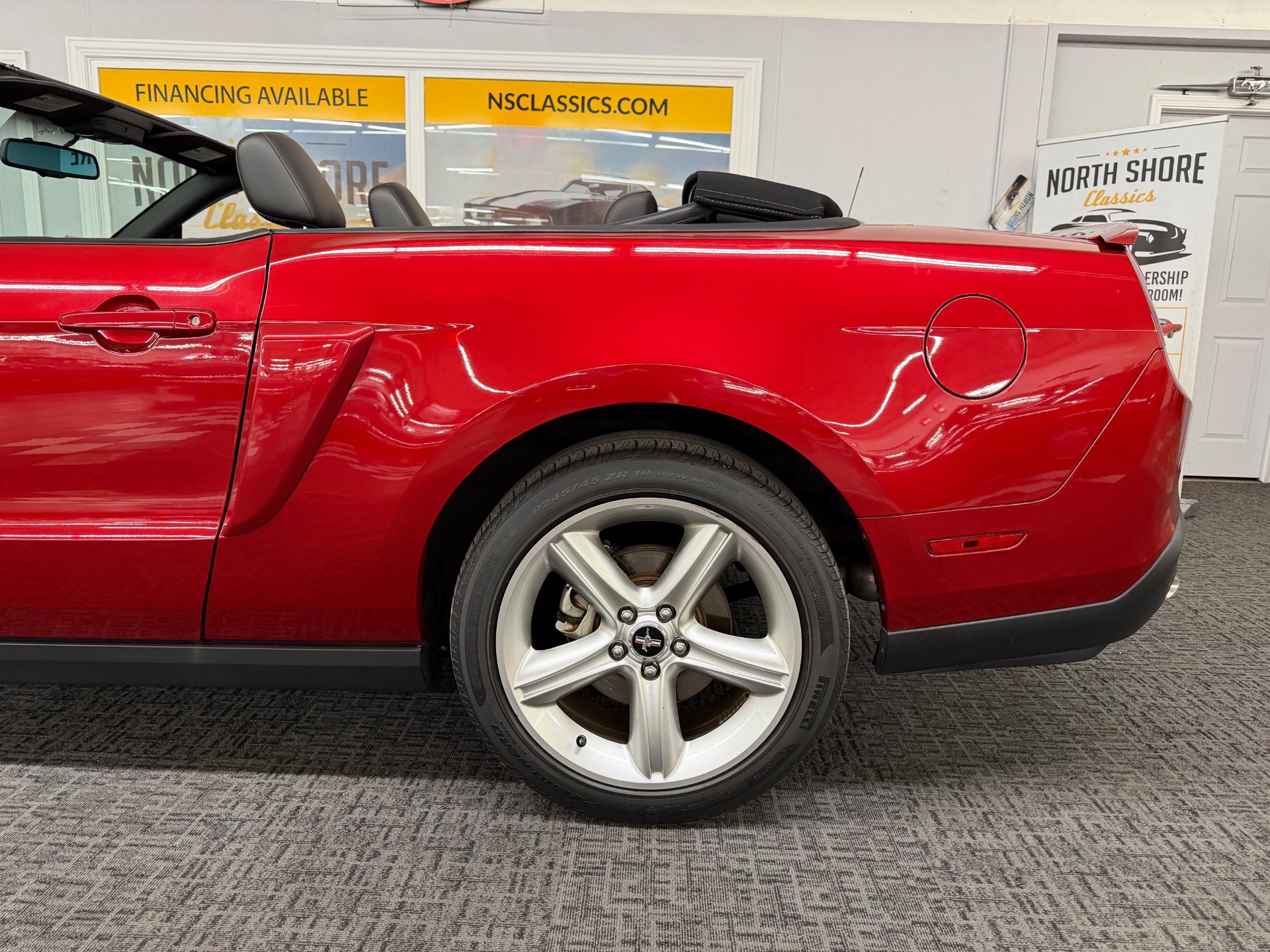 Used 2010 Ford Mustang GT-SUMMER FUN GREAT DRIVING CAR-LOW MILES-SEE VIDEO | Mundelein, IL