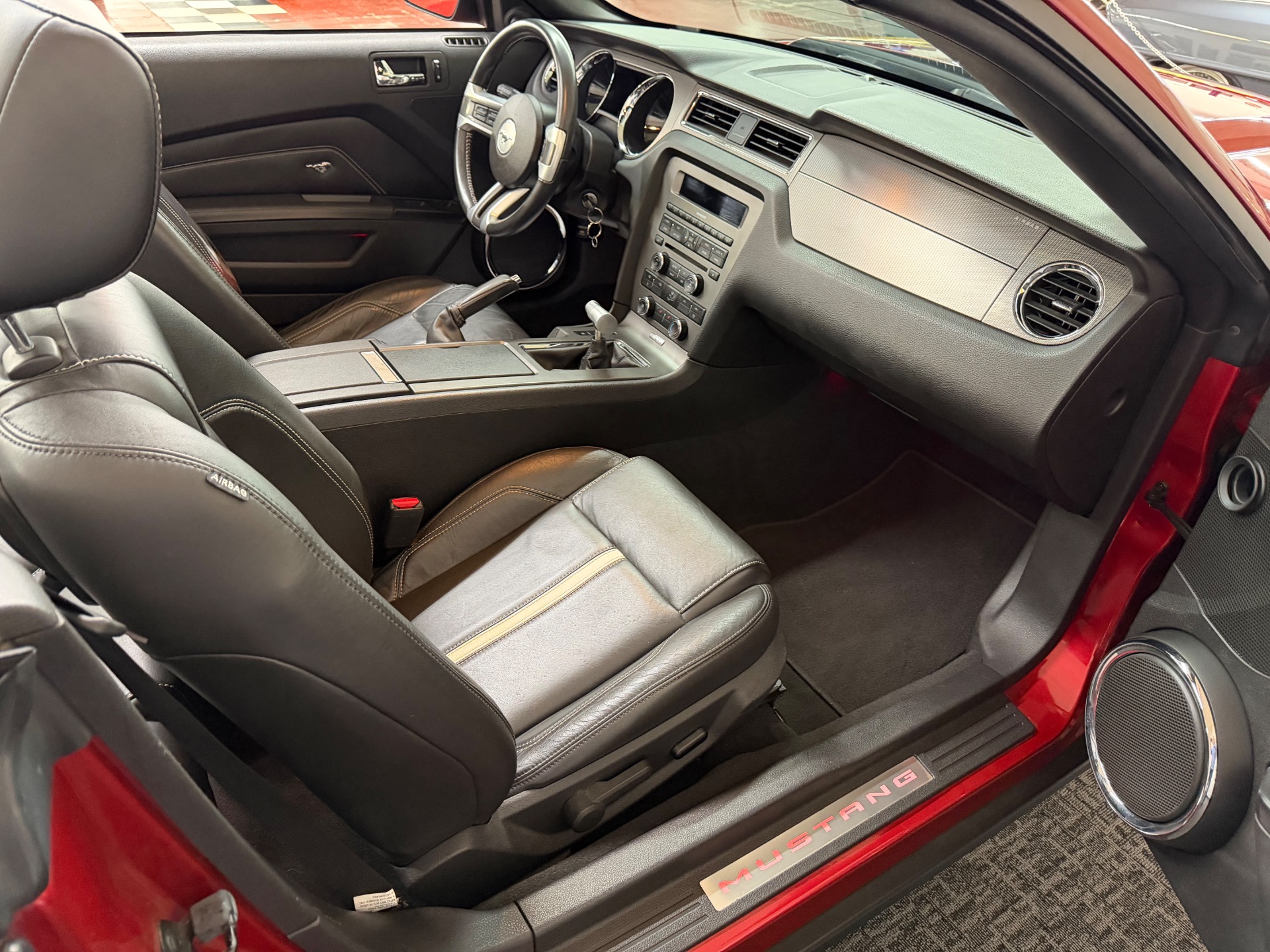 Used 2010 Ford Mustang GT-SUMMER FUN GREAT DRIVING CAR-LOW MILES-SEE VIDEO | Mundelein, IL