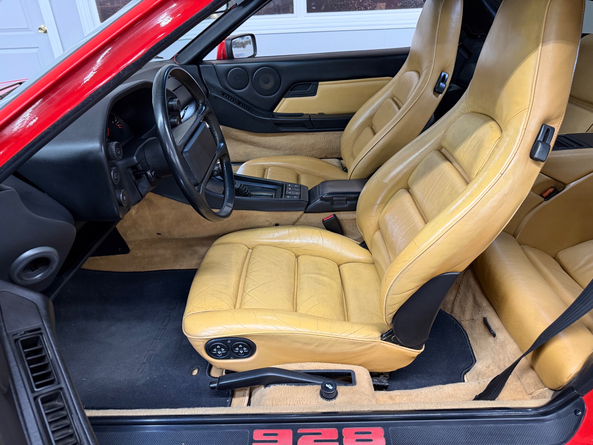 Used 1987 Porsche 928 S4-HATCHBACK-RED-N-READY TO ROLL-ORIGINAL MILES-SEE VIDEO | Mundelein, IL
