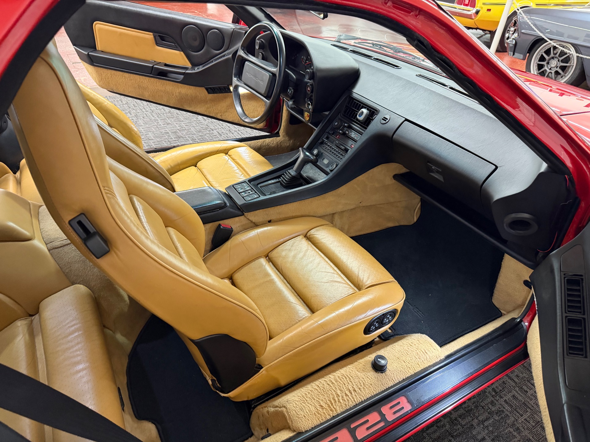 Used 1987 Porsche 928 S4-HATCHBACK-RED-N-READY TO ROLL-ORIGINAL MILES-SEE VIDEO | Mundelein, IL