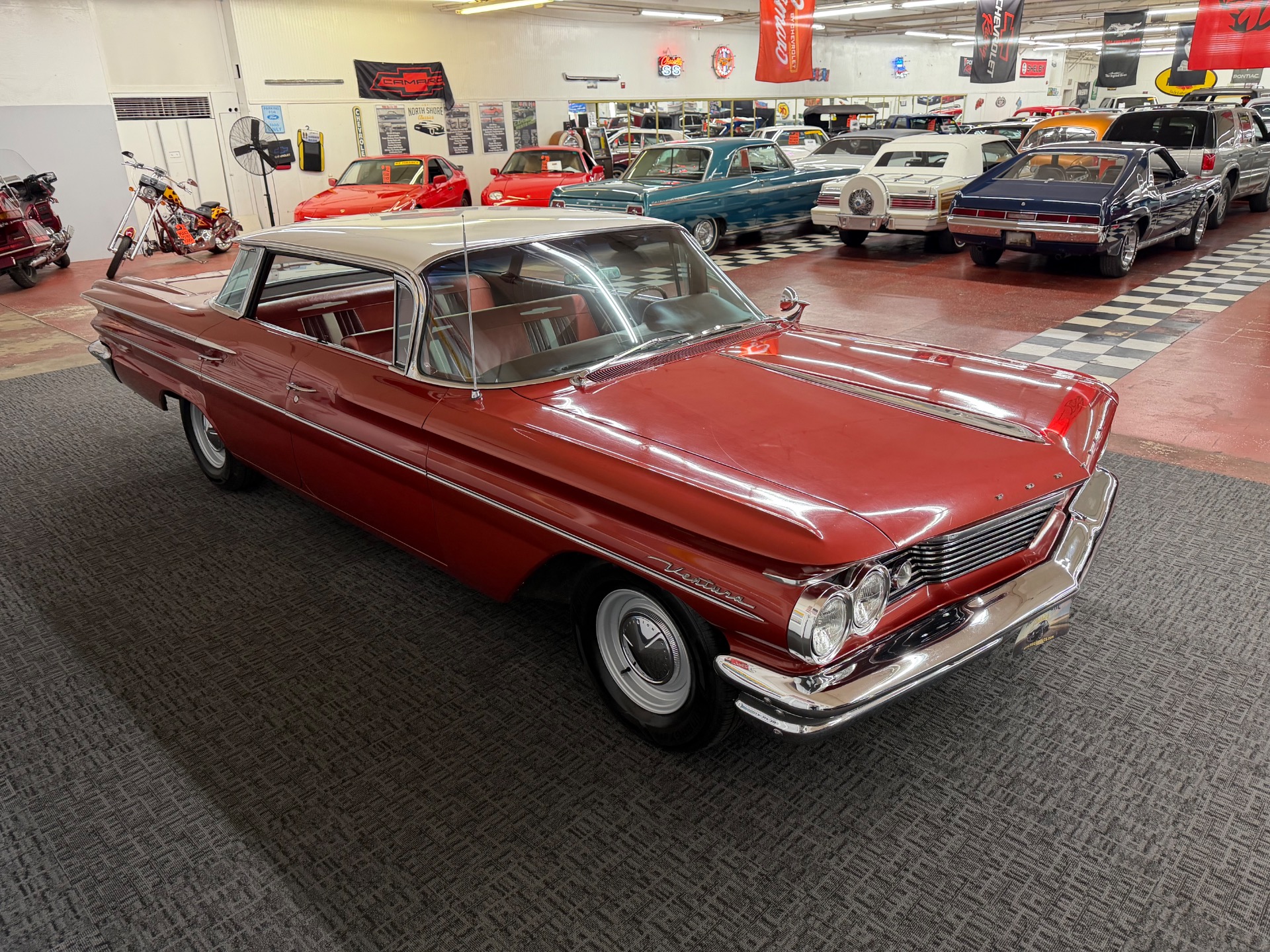 Used 1960 PONTIAC VENTURA VISTA ORIGINAL FACTORY CONDITION-389 V8-NUMBERS MATCHING | Mundelein, IL