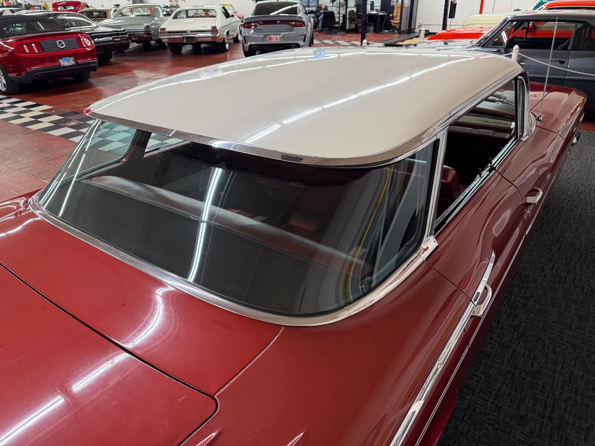 Used 1960 PONTIAC VENTURA VISTA ORIGINAL FACTORY CONDITION-389 V8-NUMBERS MATCHING | Mundelein, IL