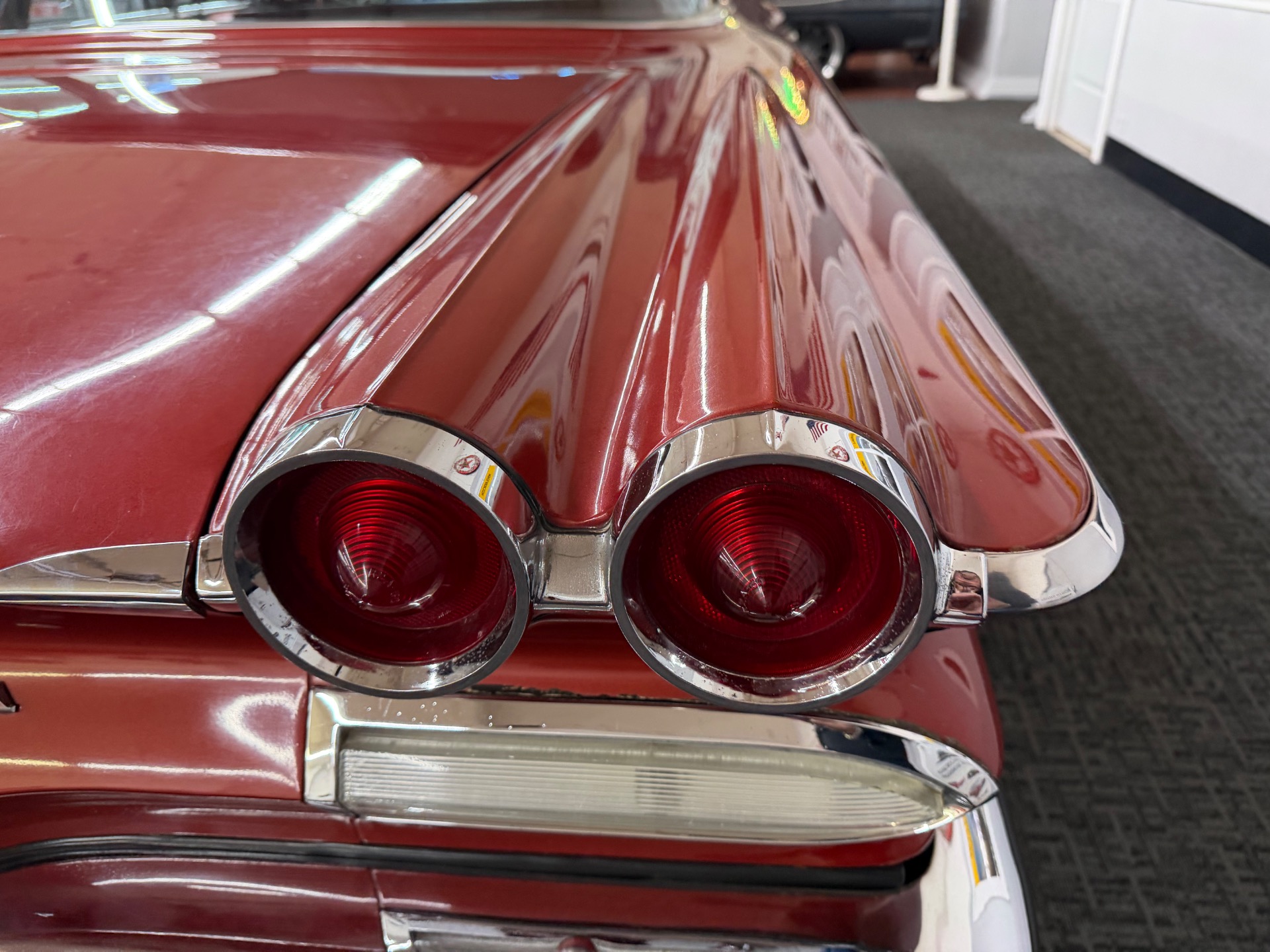 Used 1960 PONTIAC VENTURA VISTA ORIGINAL FACTORY CONDITION-389 V8-NUMBERS MATCHING | Mundelein, IL