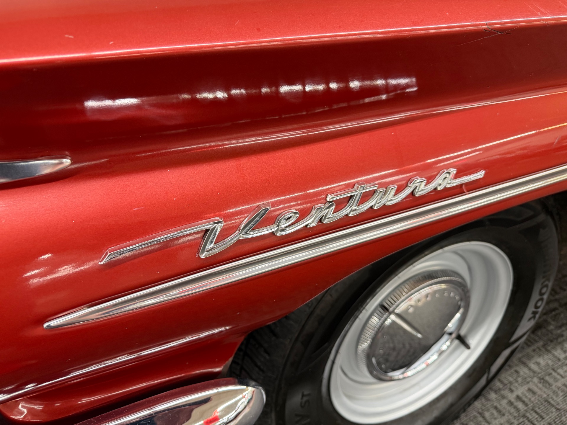 Used 1960 PONTIAC VENTURA VISTA ORIGINAL FACTORY CONDITION-389 V8-NUMBERS MATCHING | Mundelein, IL