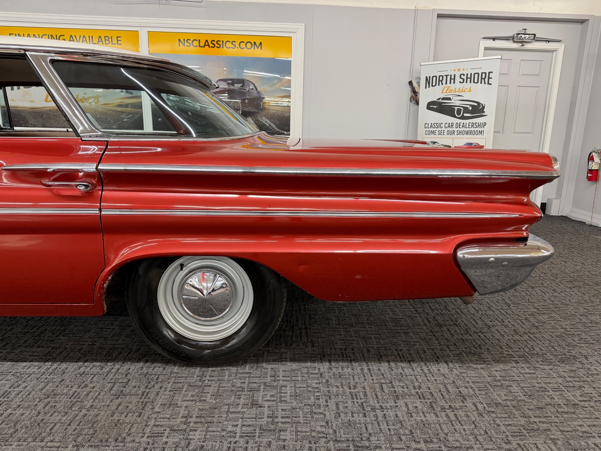 Used 1960 PONTIAC VENTURA VISTA ORIGINAL FACTORY CONDITION-389 V8-NUMBERS MATCHING | Mundelein, IL