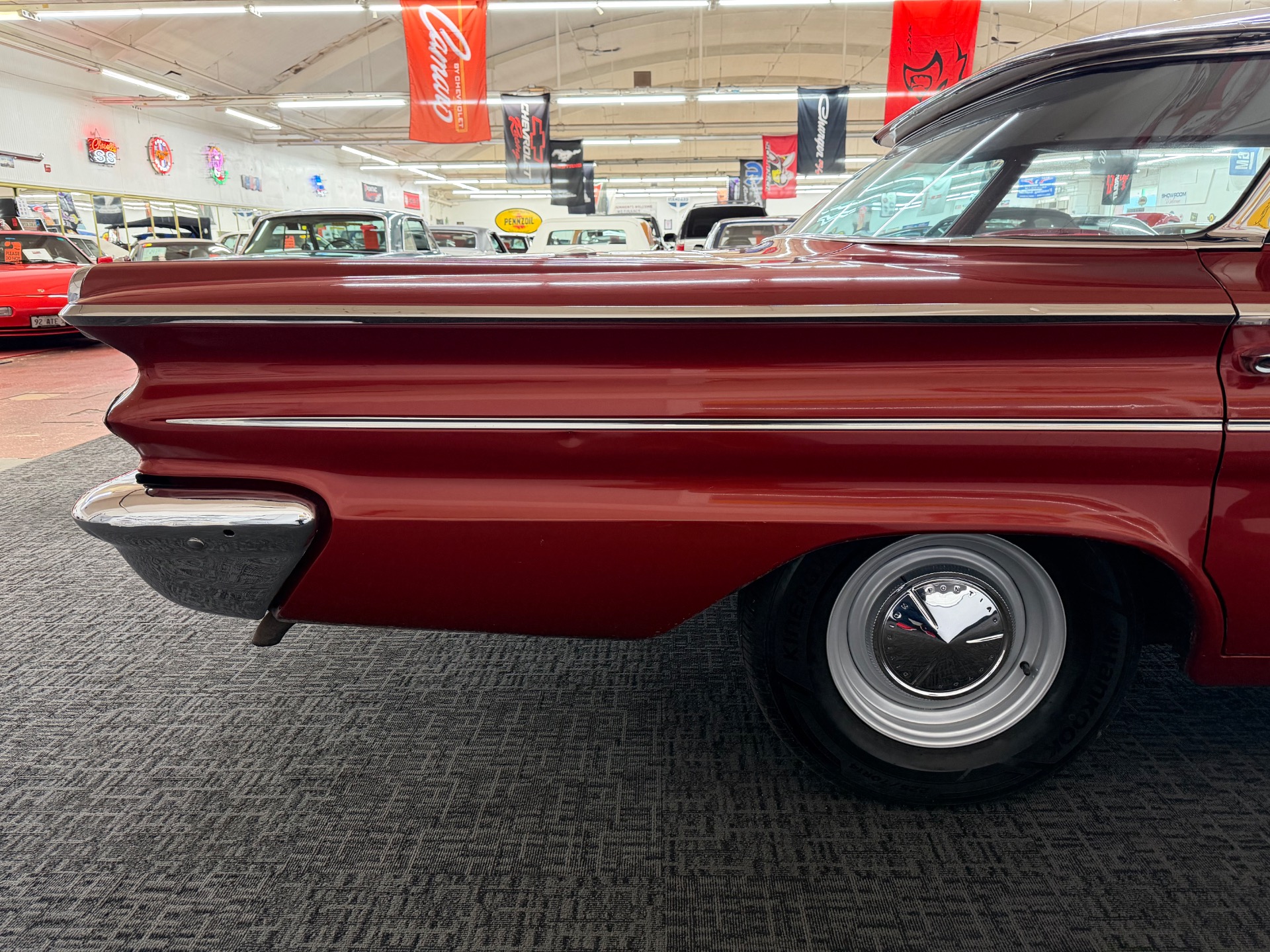 Used 1960 PONTIAC VENTURA VISTA ORIGINAL FACTORY CONDITION-389 V8-NUMBERS MATCHING | Mundelein, IL