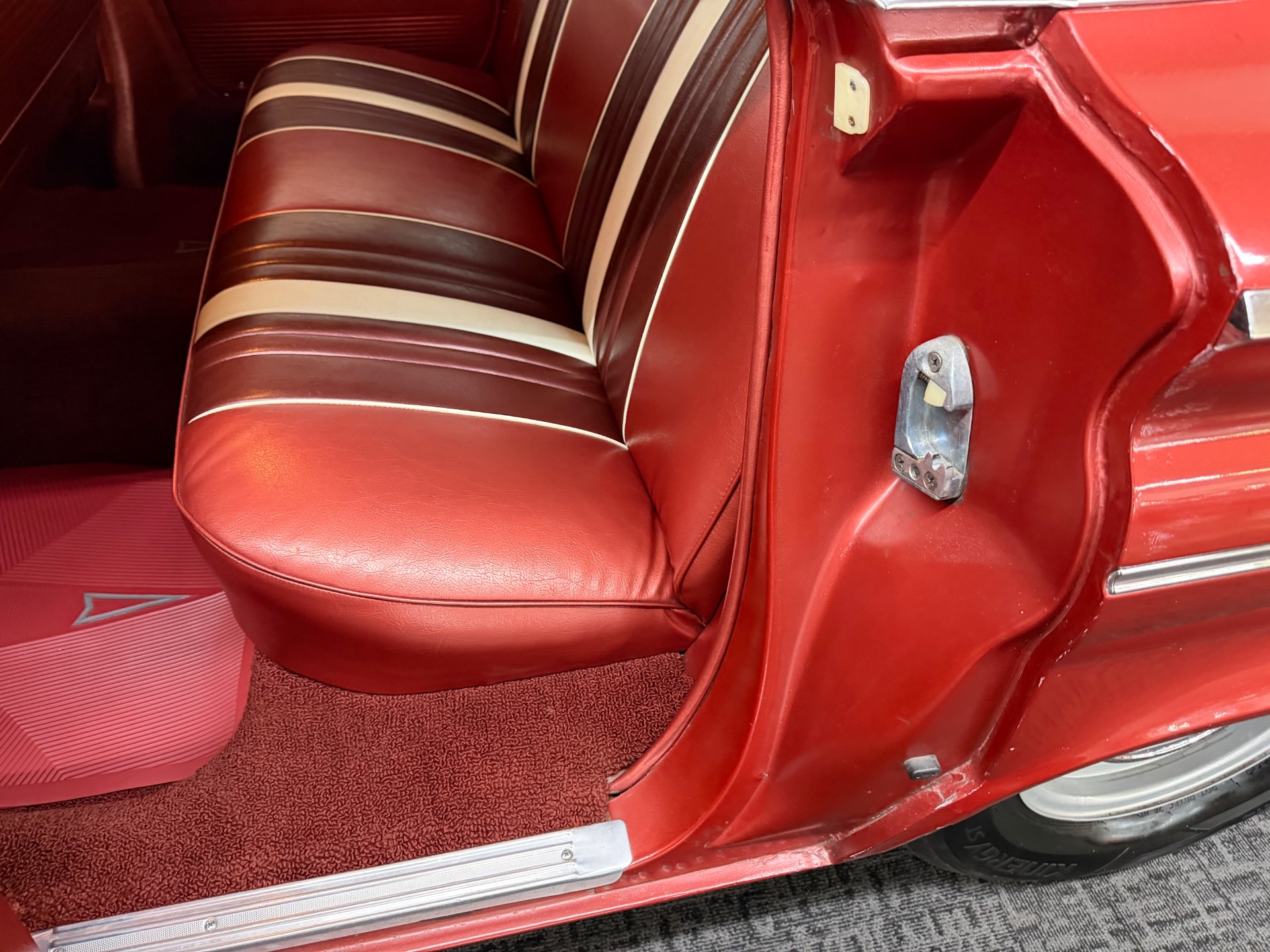 Used 1960 PONTIAC VENTURA VISTA ORIGINAL FACTORY CONDITION-389 V8-NUMBERS MATCHING | Mundelein, IL