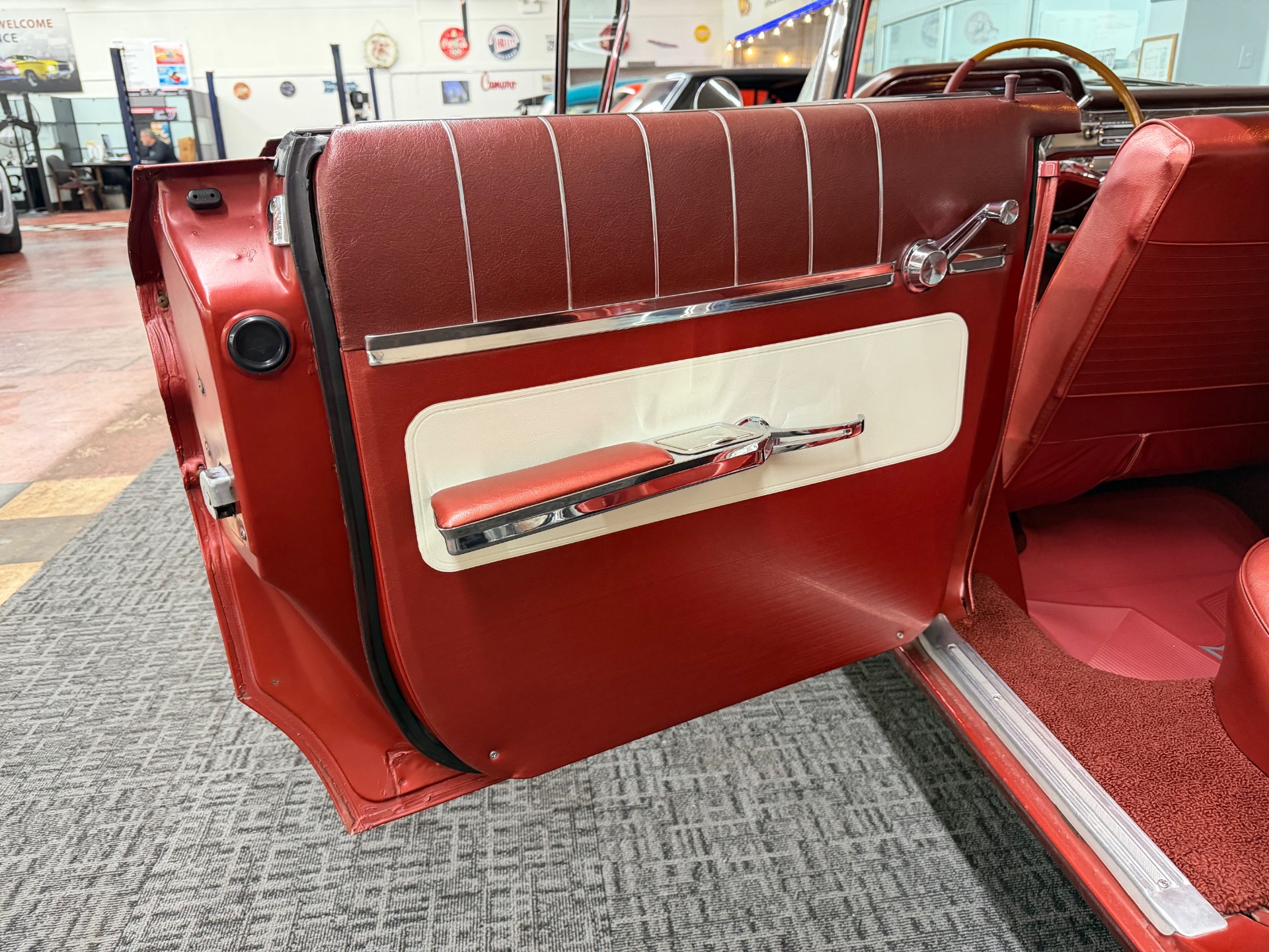 Used 1960 PONTIAC VENTURA VISTA ORIGINAL FACTORY CONDITION-389 V8-NUMBERS MATCHING | Mundelein, IL