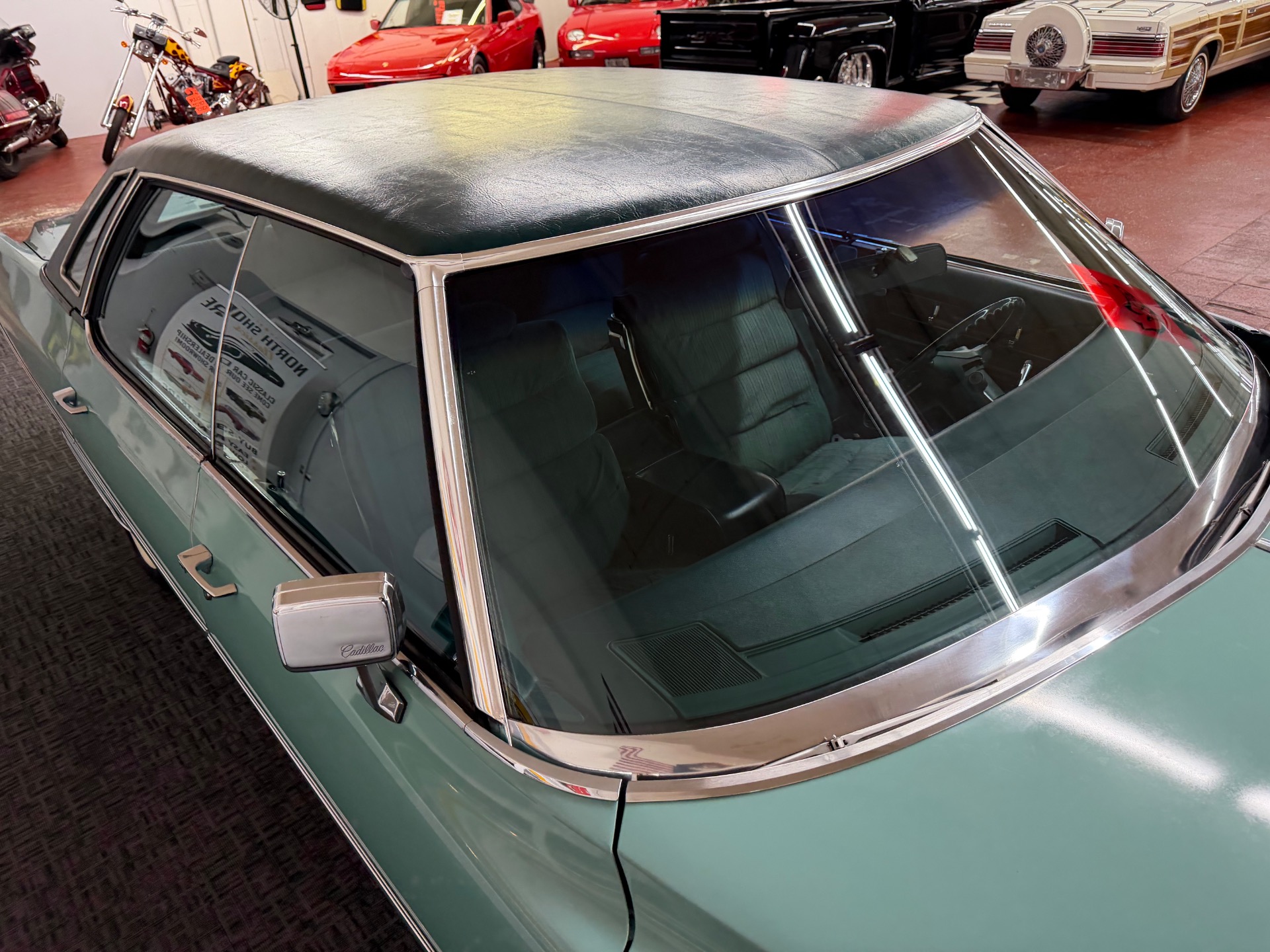 1976 Cadillac DeVille 19