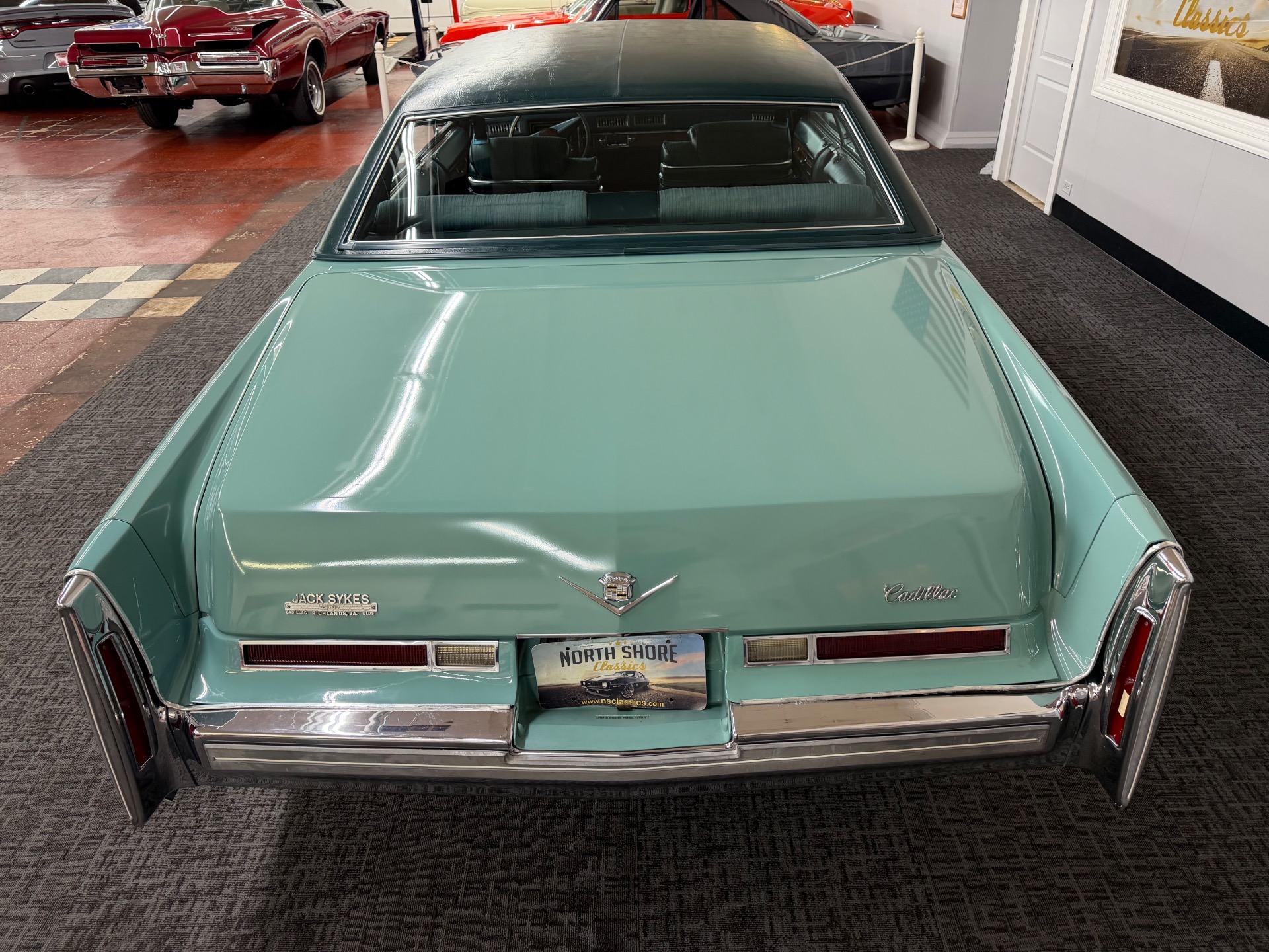 1976 Cadillac DeVille 21