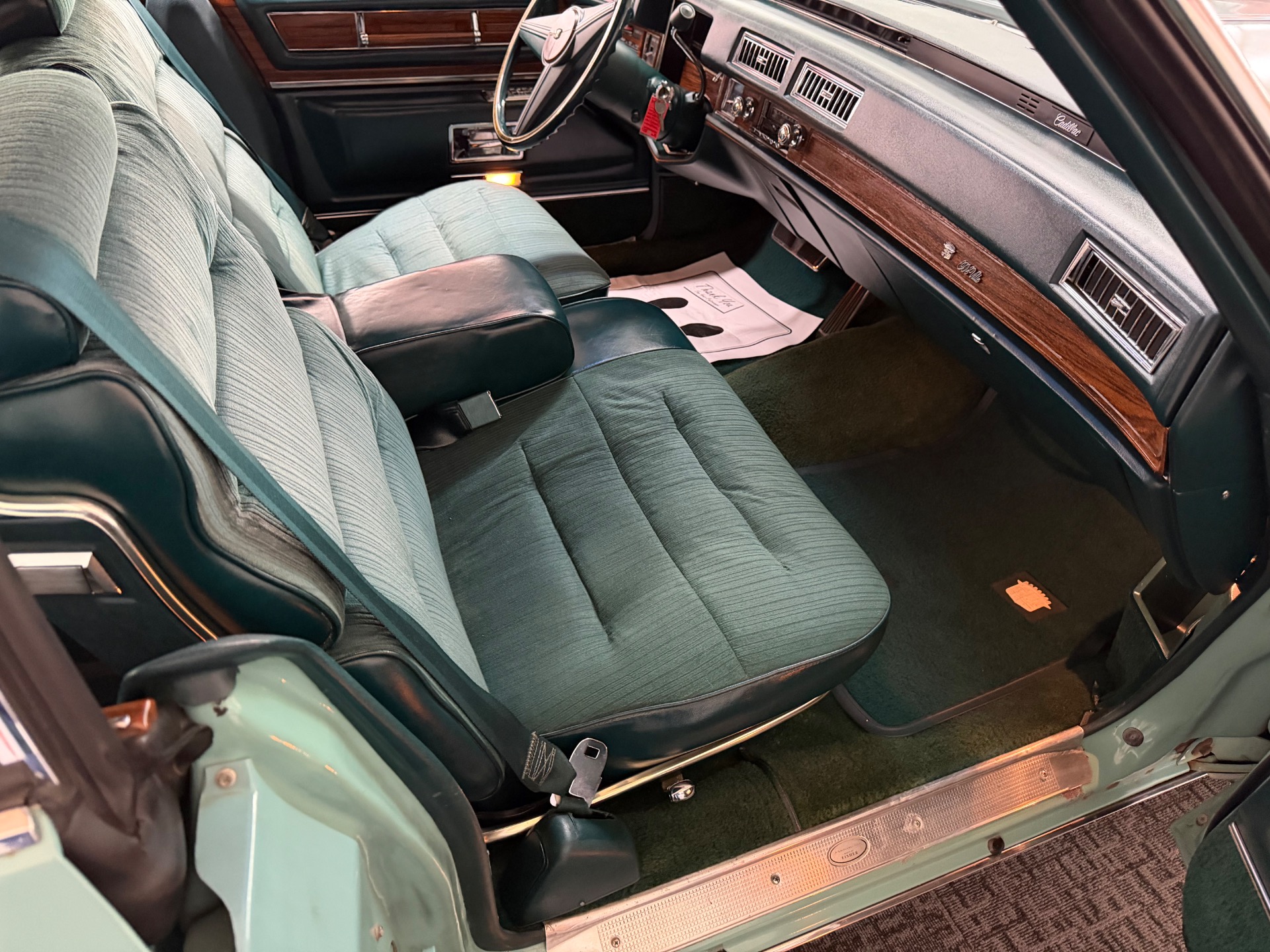 1976 Cadillac DeVille 75