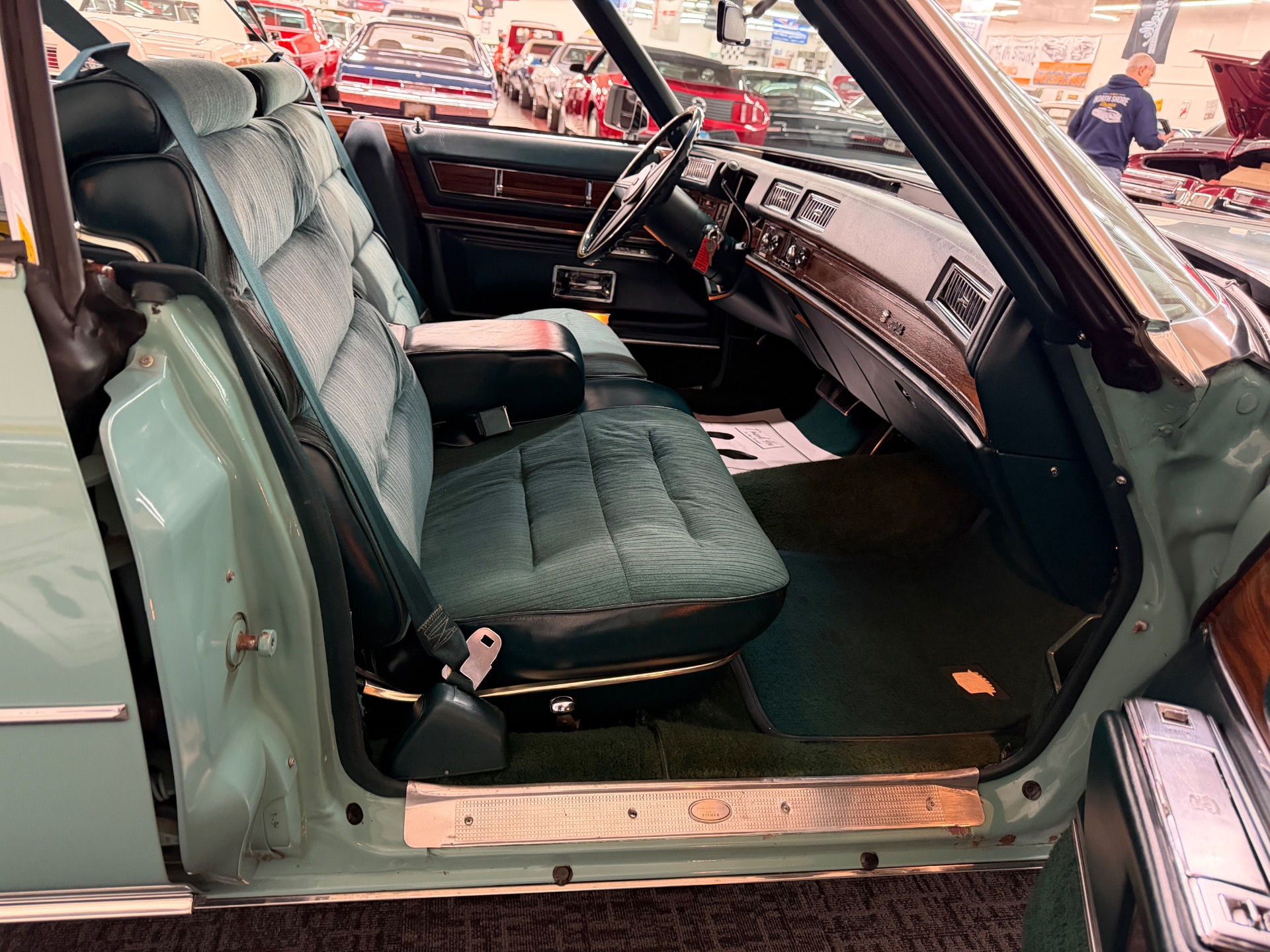 1976 Cadillac DeVille 76
