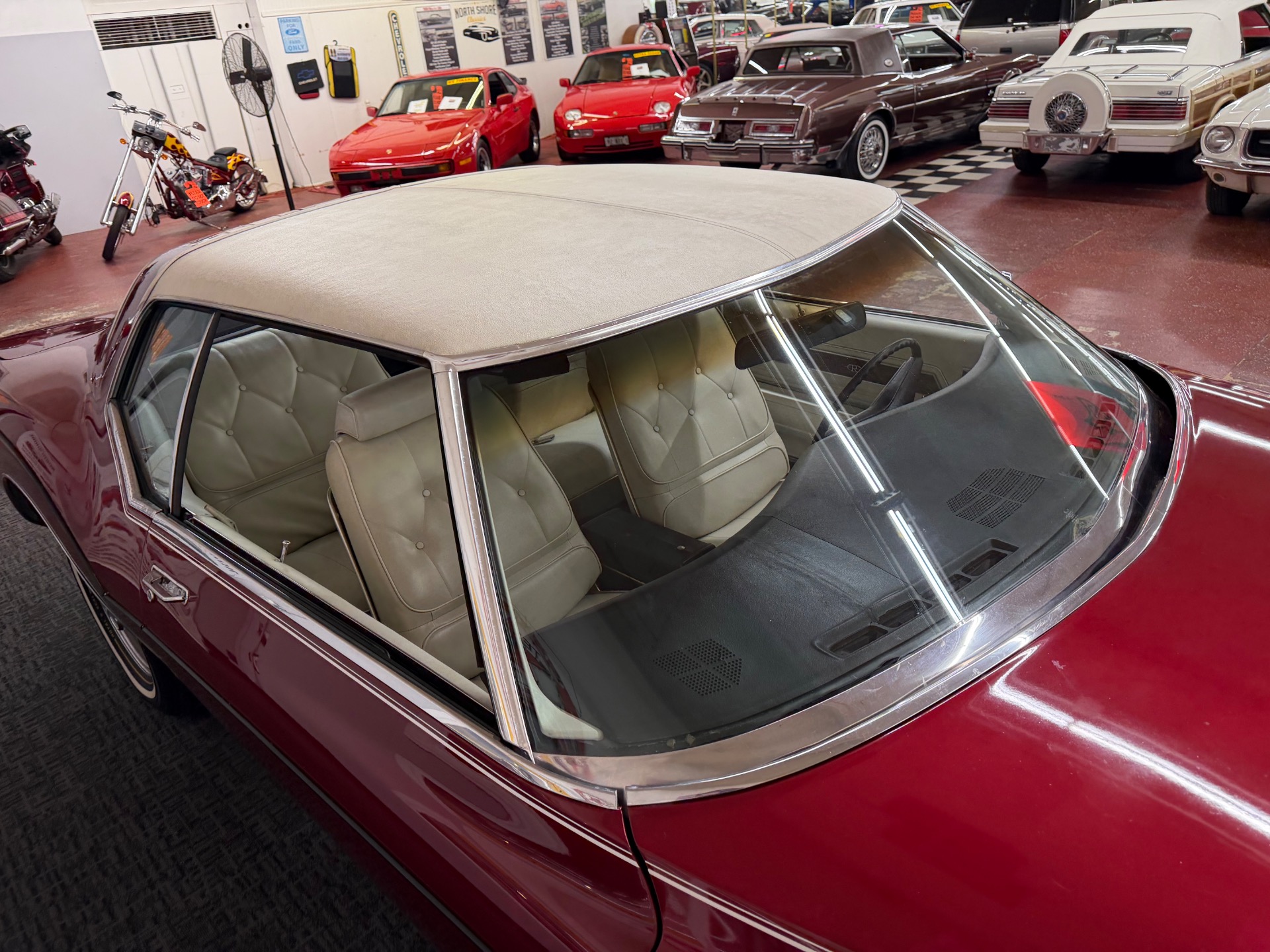 Used 1972 BUICK RIVIERA Great Driving Classic | Mundelein, IL