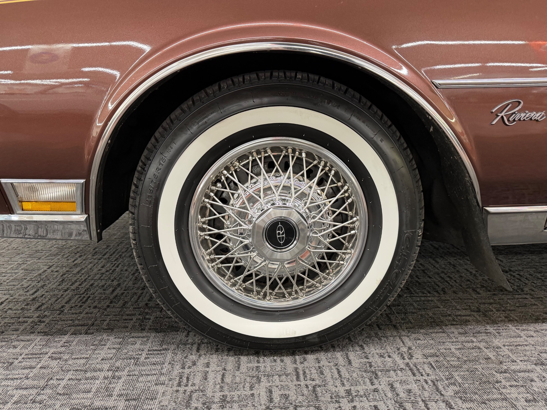 1983 Buick Riviera 43