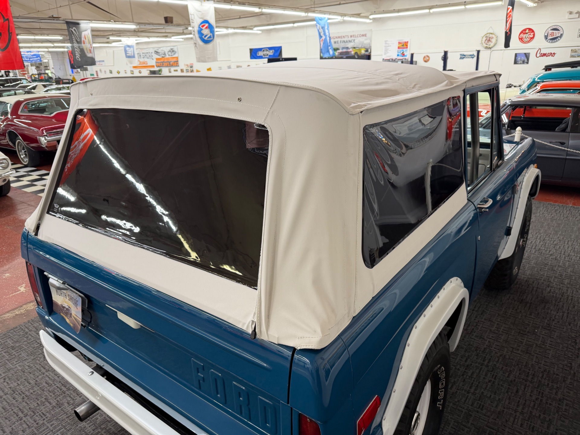1971 Ford Bronco 25