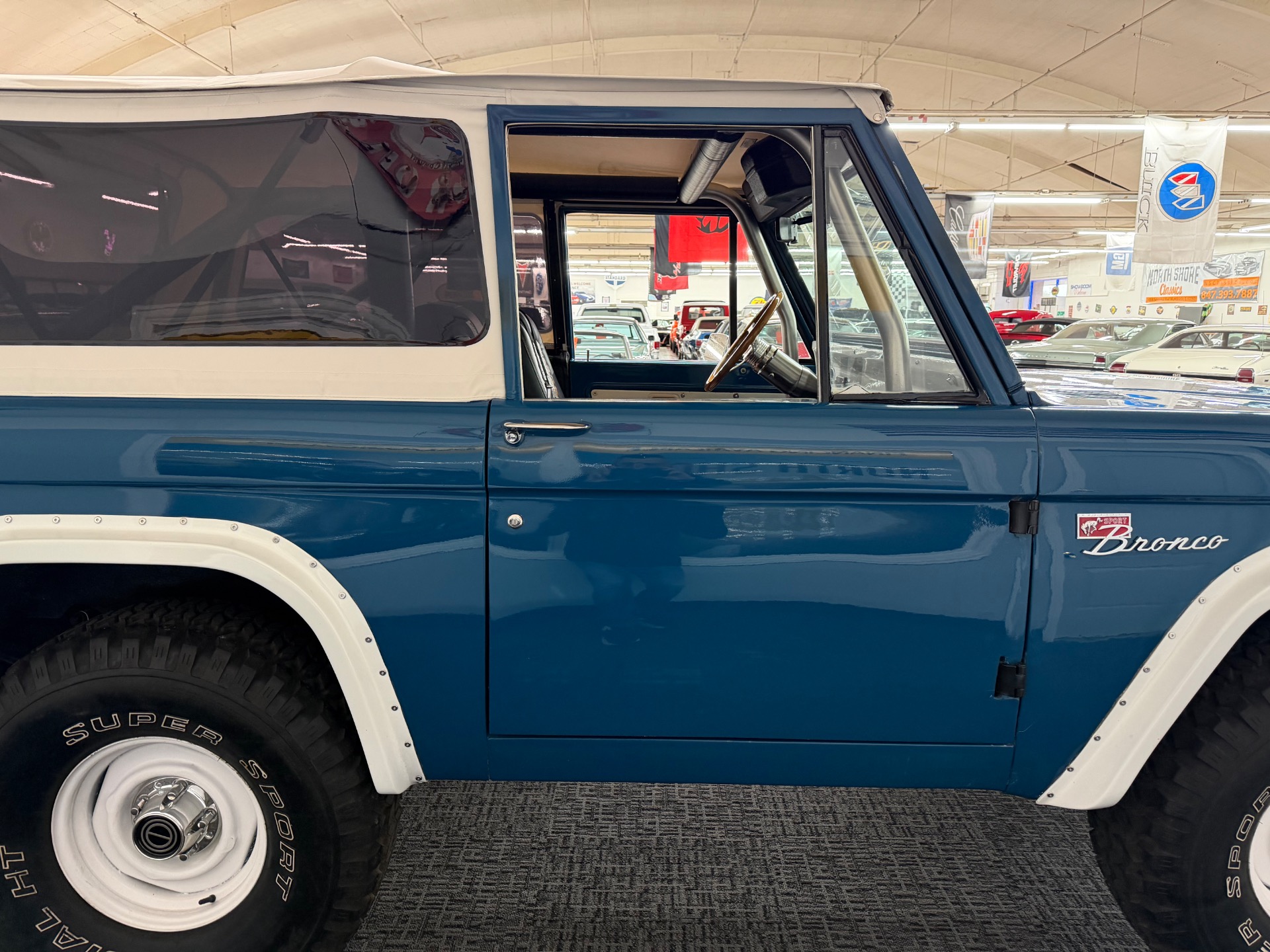 1971 Ford Bronco 41