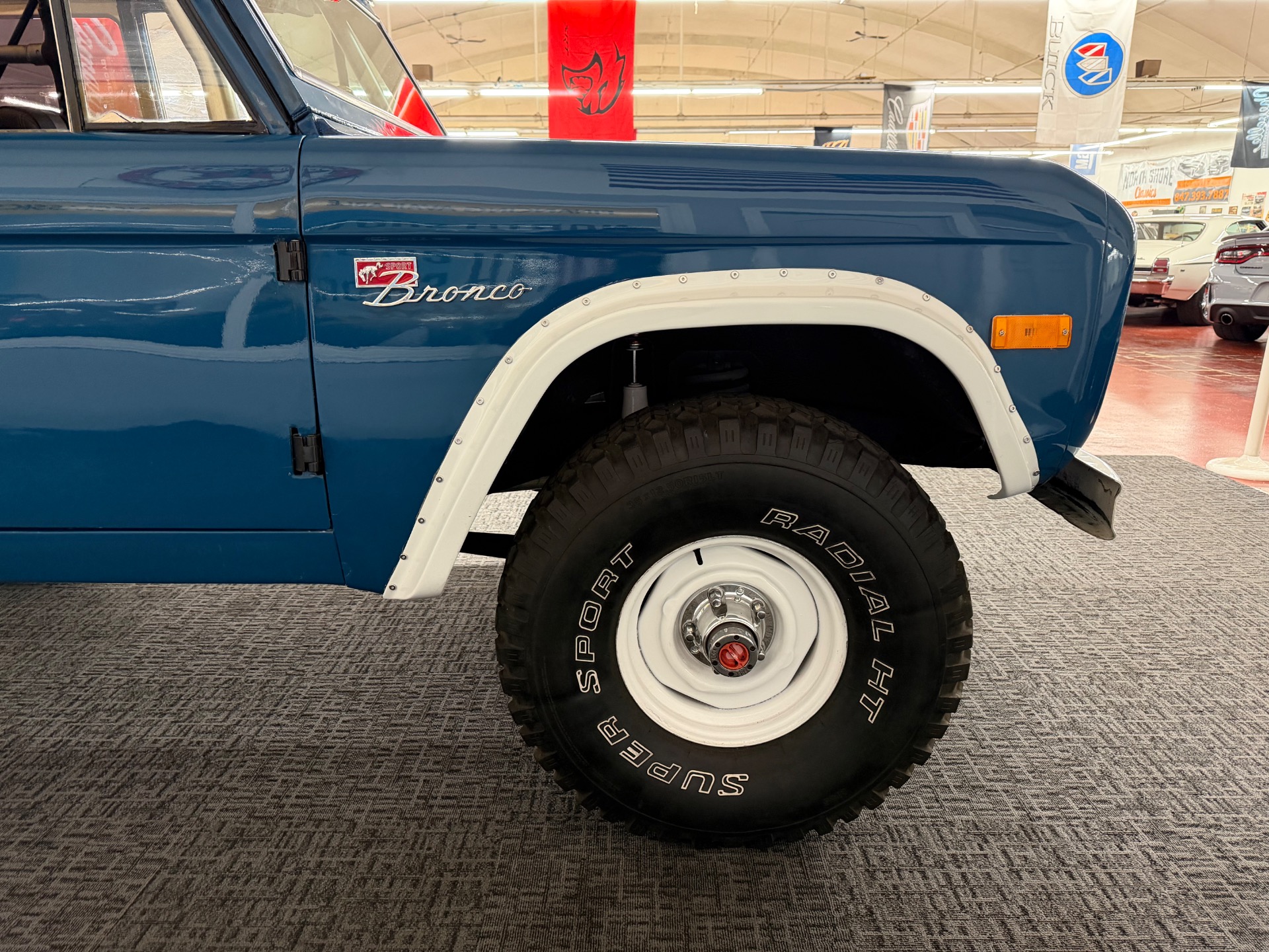 1971 Ford Bronco 43