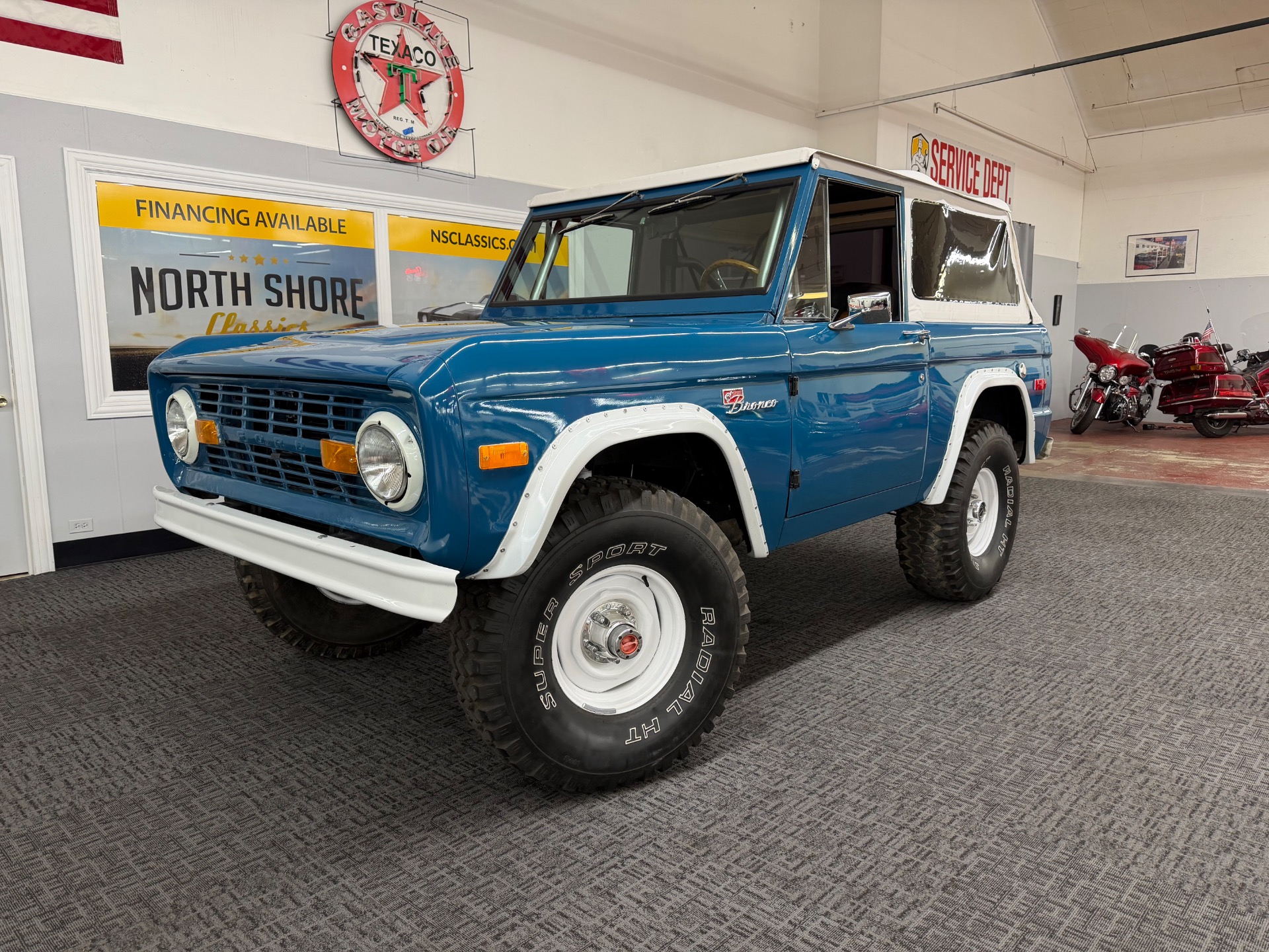 1971 Ford Bronco 3