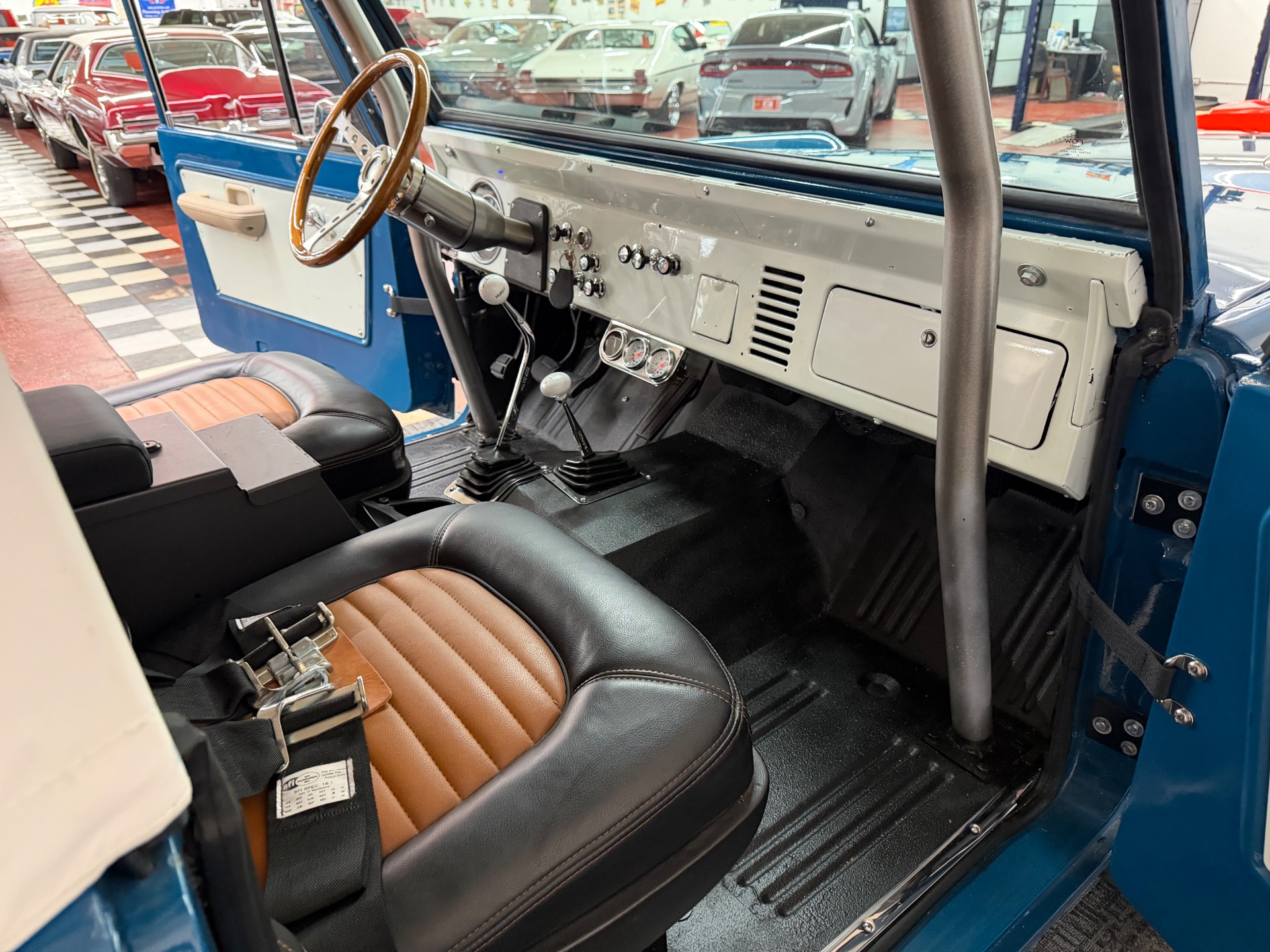 1971 Ford Bronco 67
