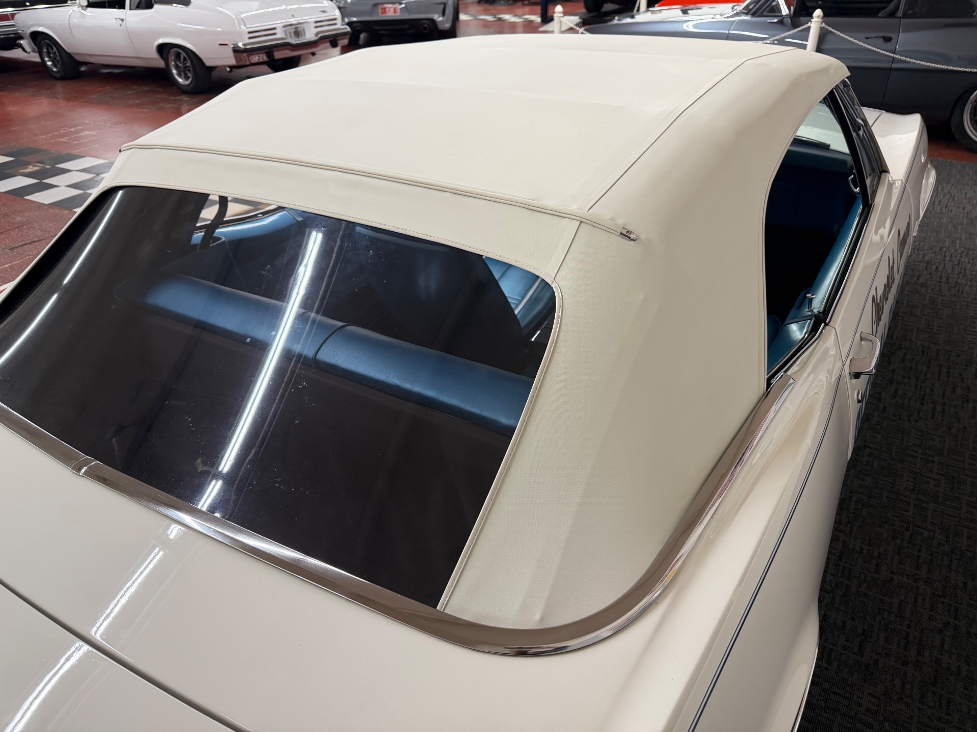 1967 Chevrolet Camaro 29
