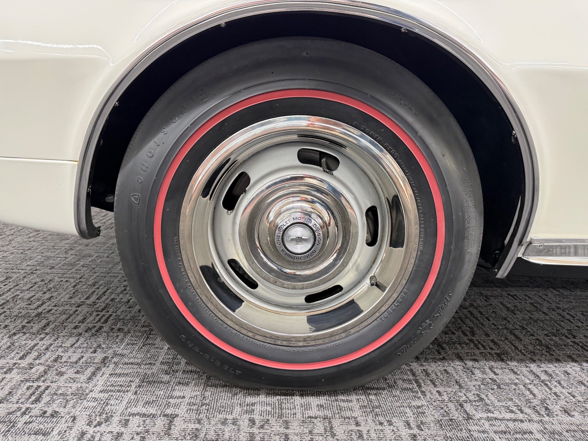 1967 Chevrolet Camaro 45