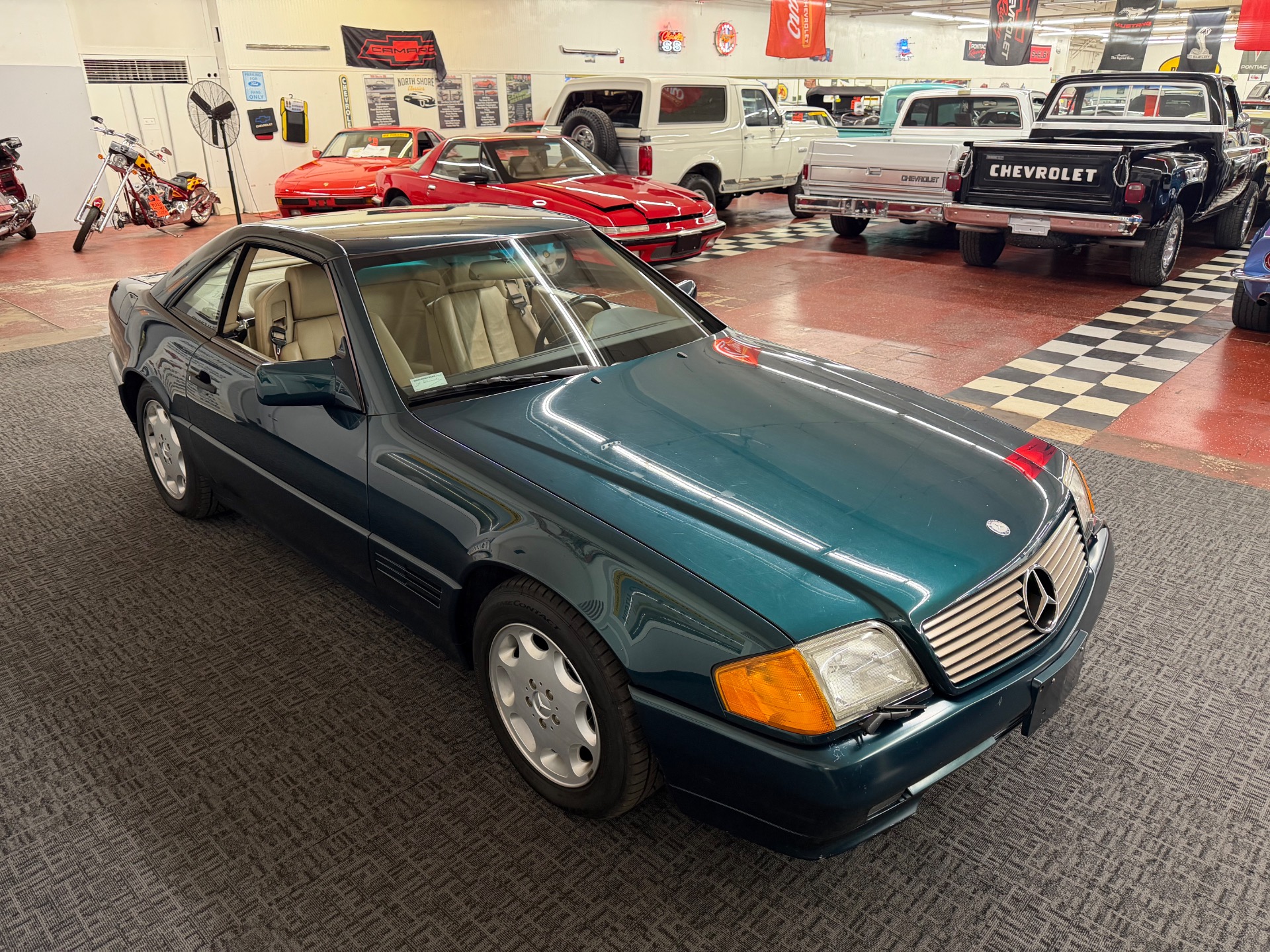 1994 Mercedes-Benz SL-Class 21