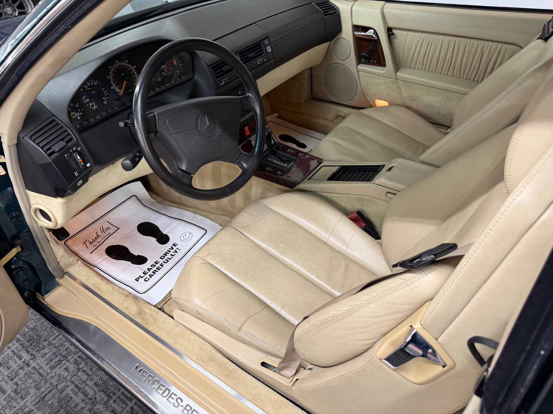 1994 Mercedes-Benz SL-Class 29