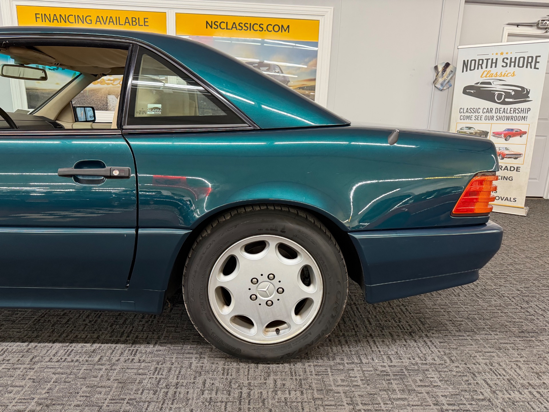 1994 Mercedes-Benz SL-Class 37