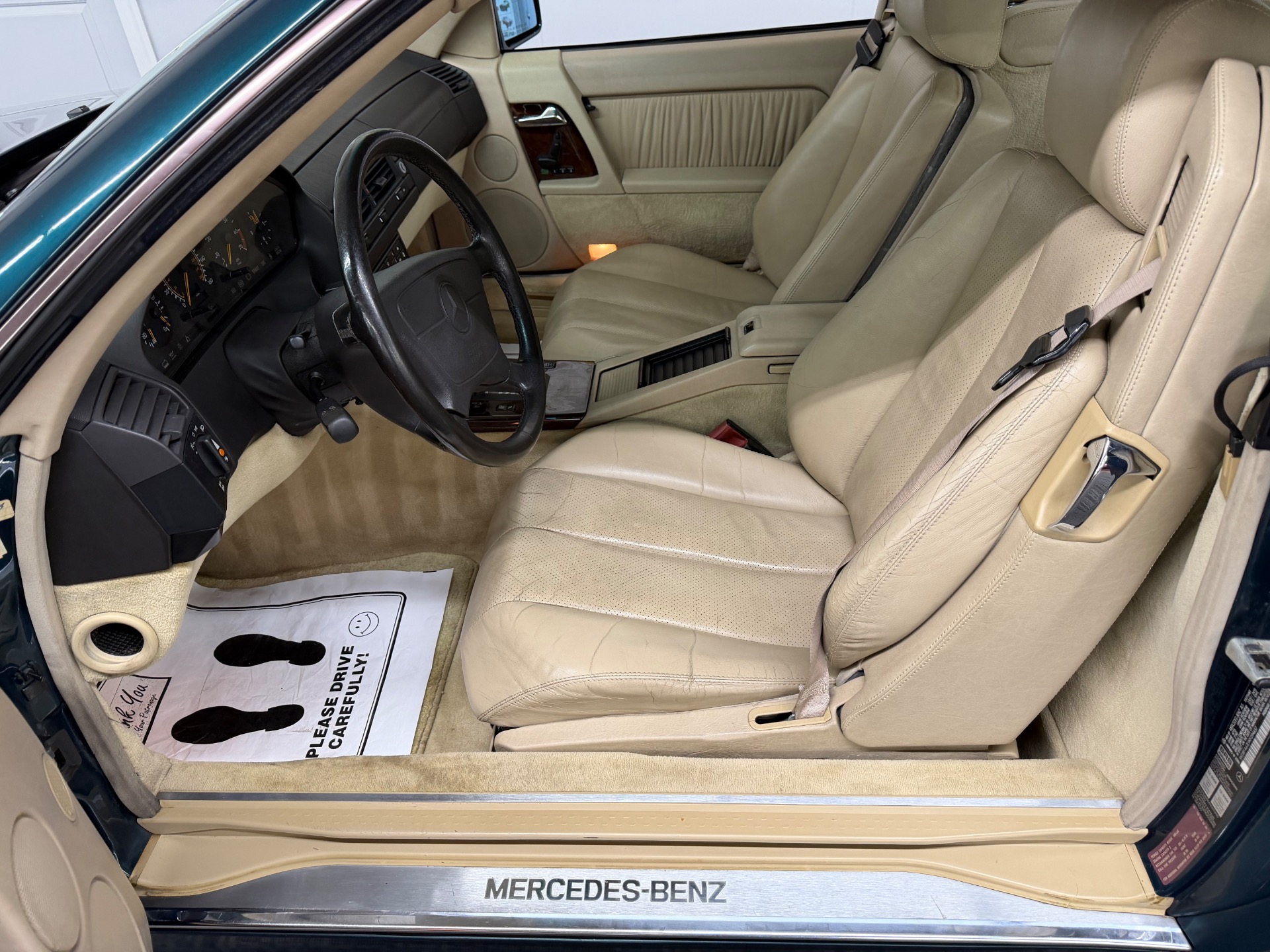 1994 Mercedes-Benz SL-Class 57