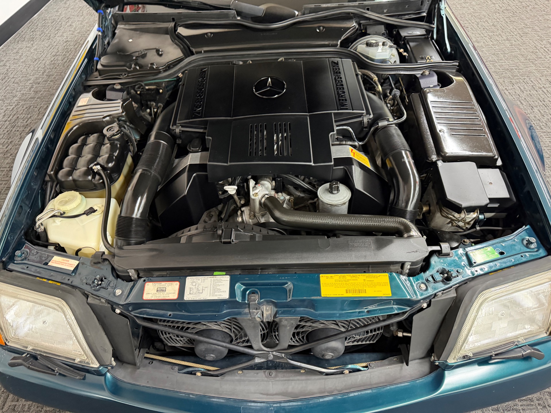 1994 Mercedes-Benz SL-Class 81