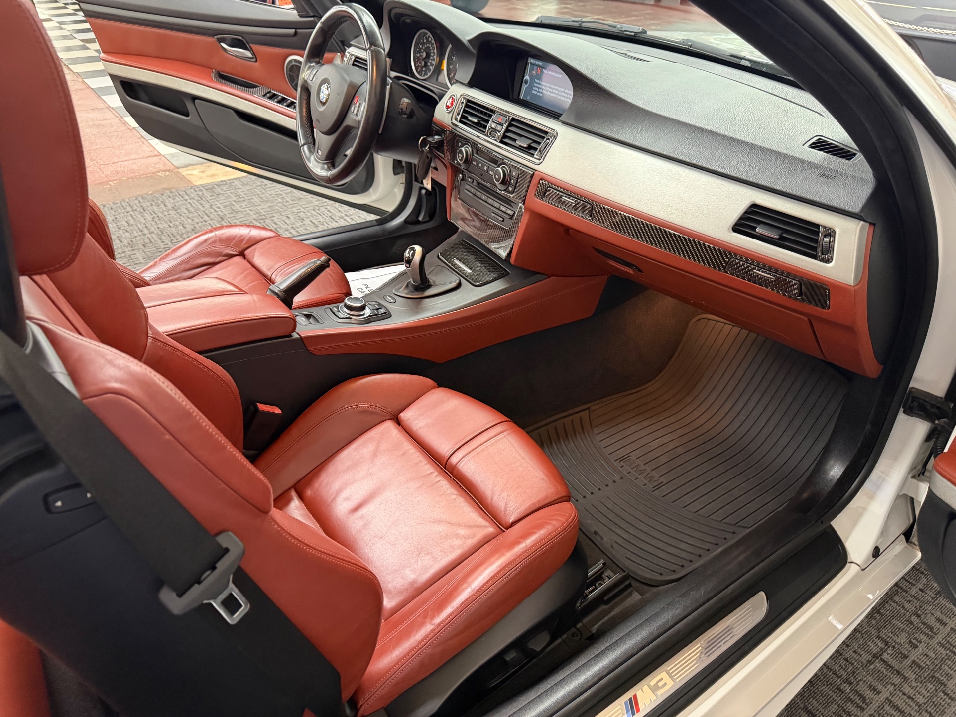 2011 BMW M3 73