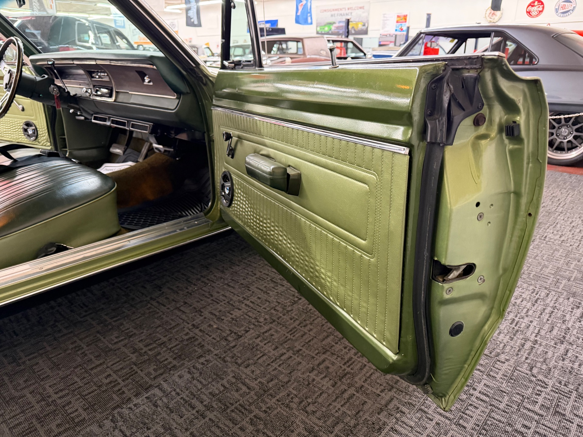 Used 1971 DODGE DART SWINGER-NICELY RESTORED-SEE VIDEO | Mundelein, IL