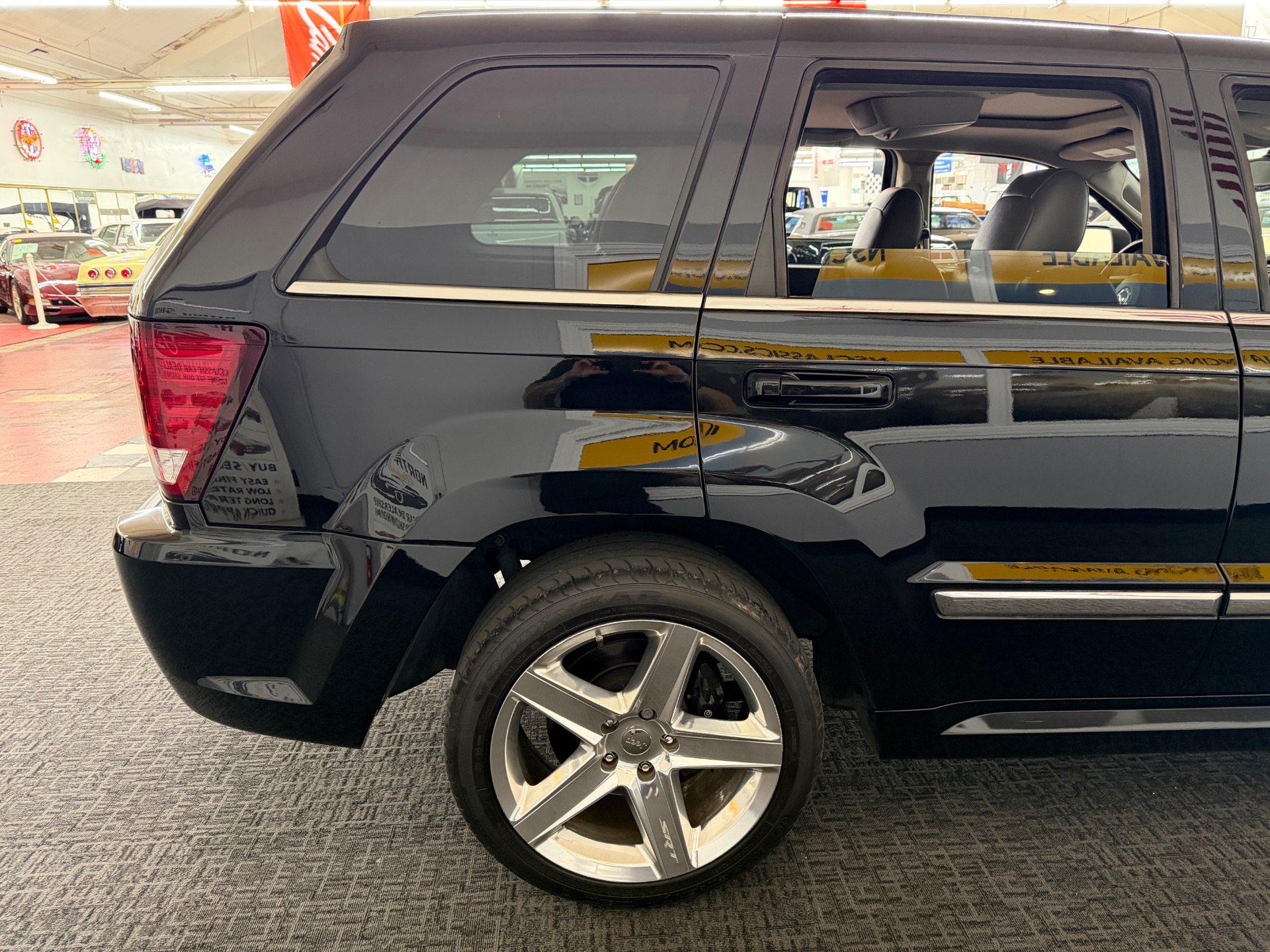 2007 Jeep Grand Cherokee 43