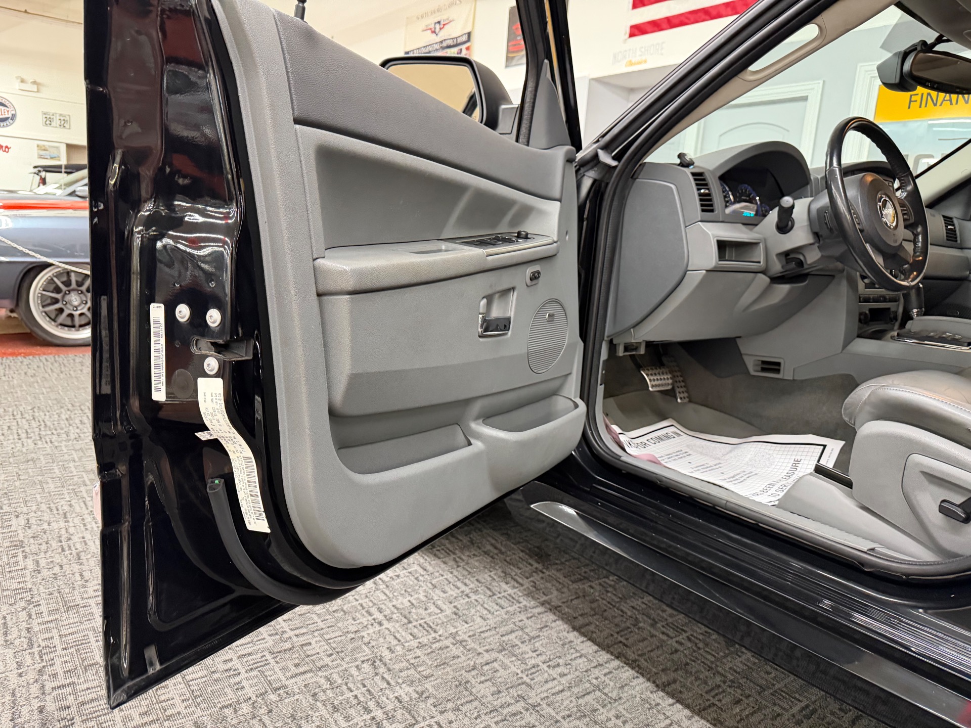 2007 Jeep Grand Cherokee 63