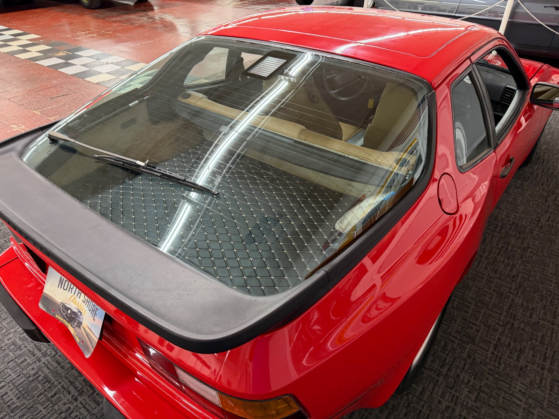 1986 Porsche 944 14