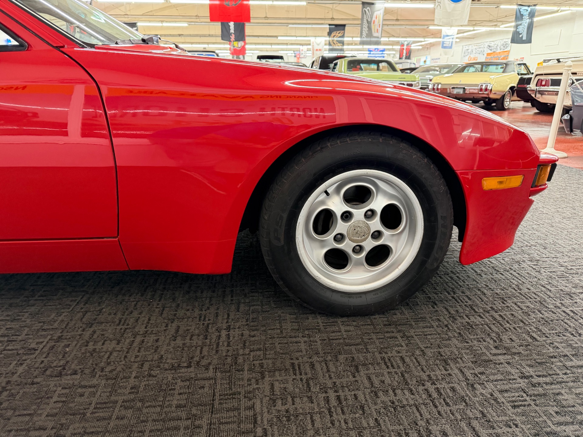 1986 Porsche 944 26