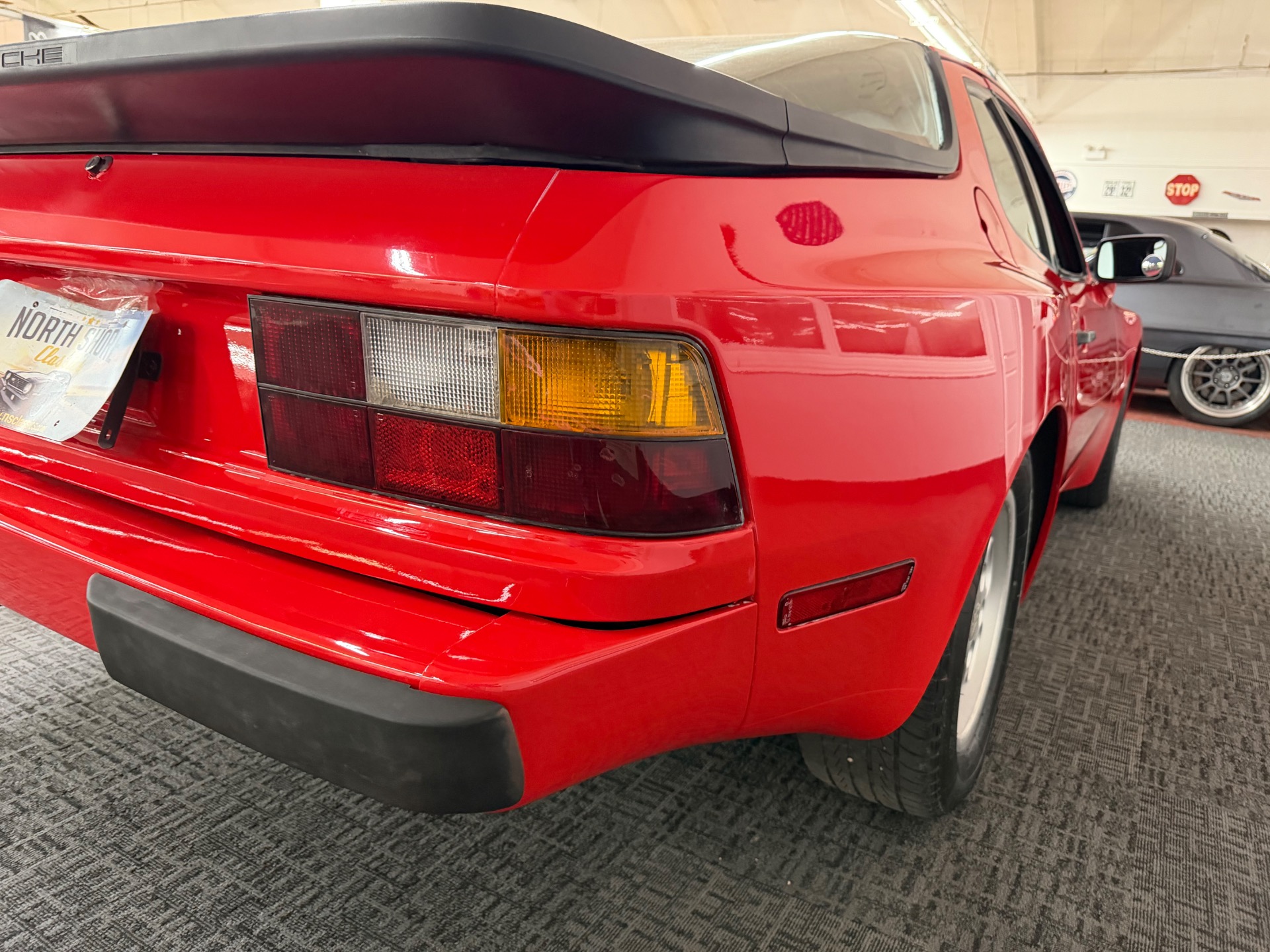1986 Porsche 944 27
