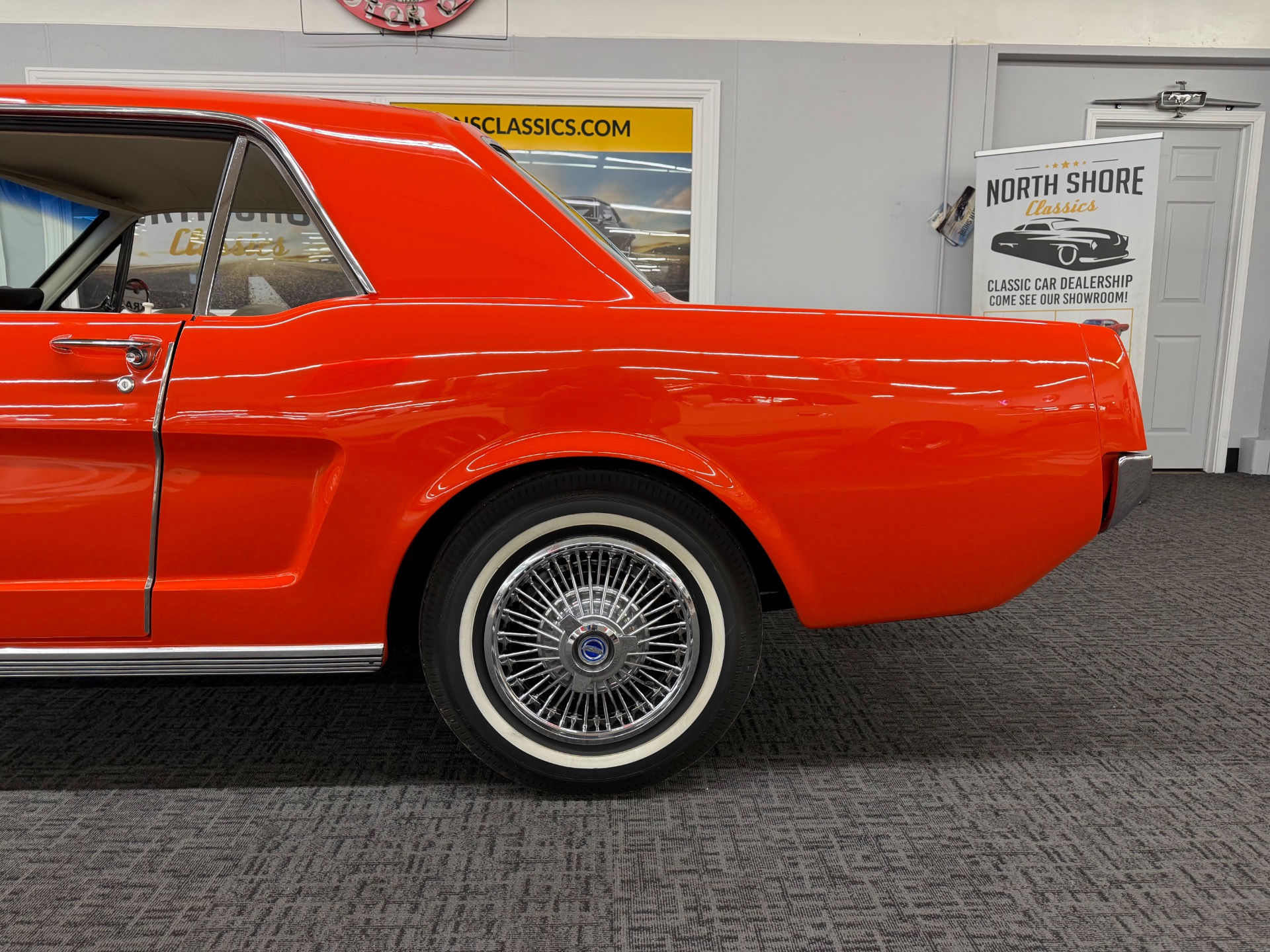 1964 FORD MUSTANG 32