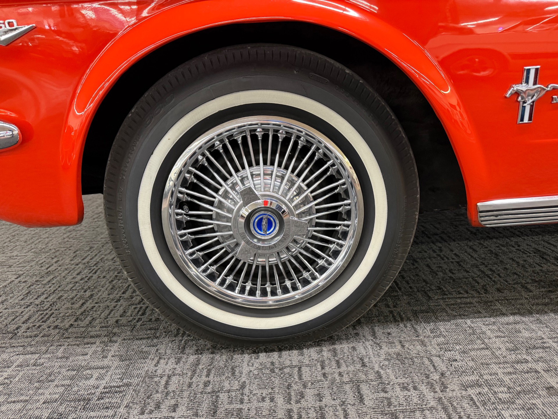 1964 FORD MUSTANG 38