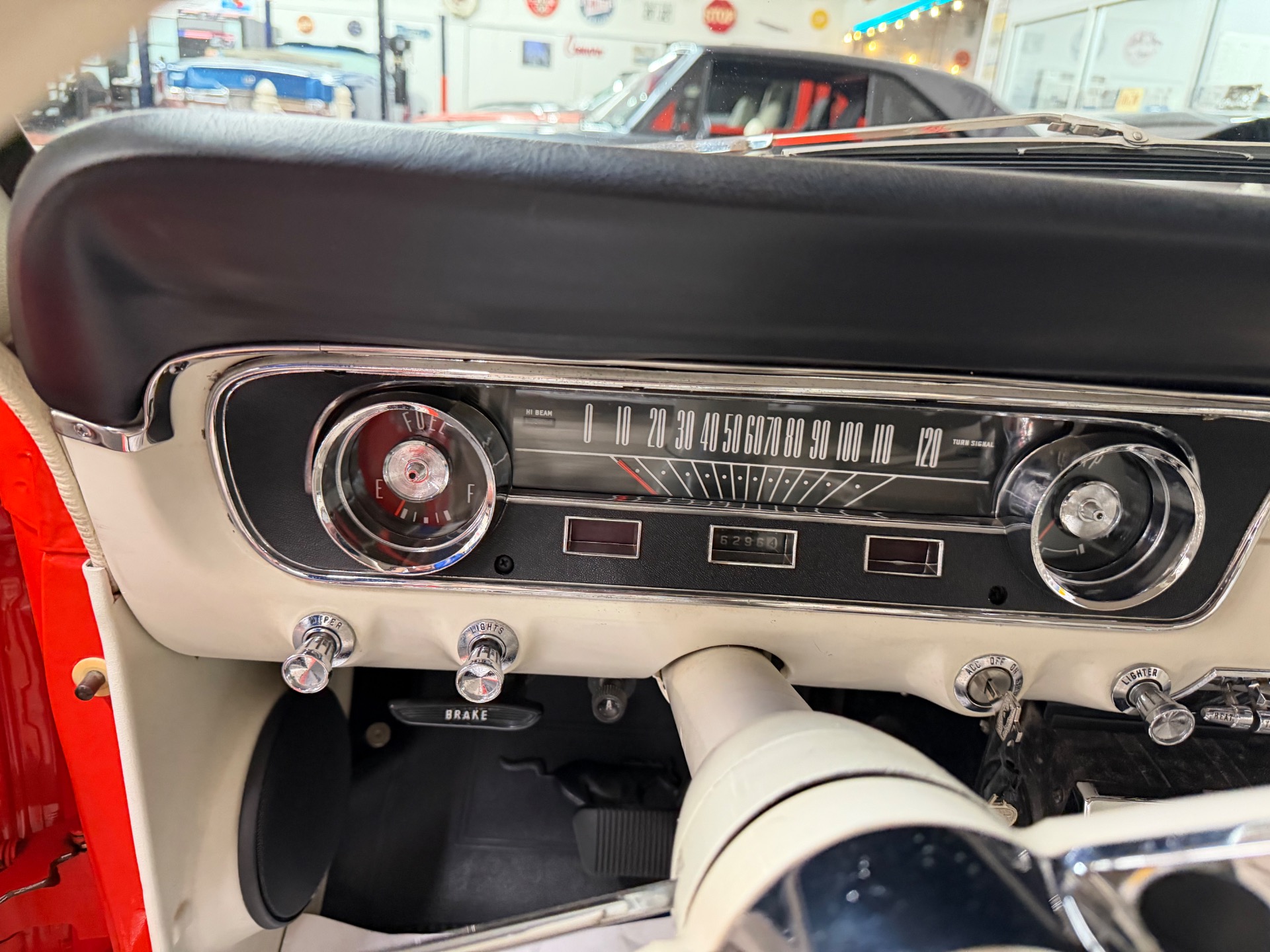 1964 FORD MUSTANG 58