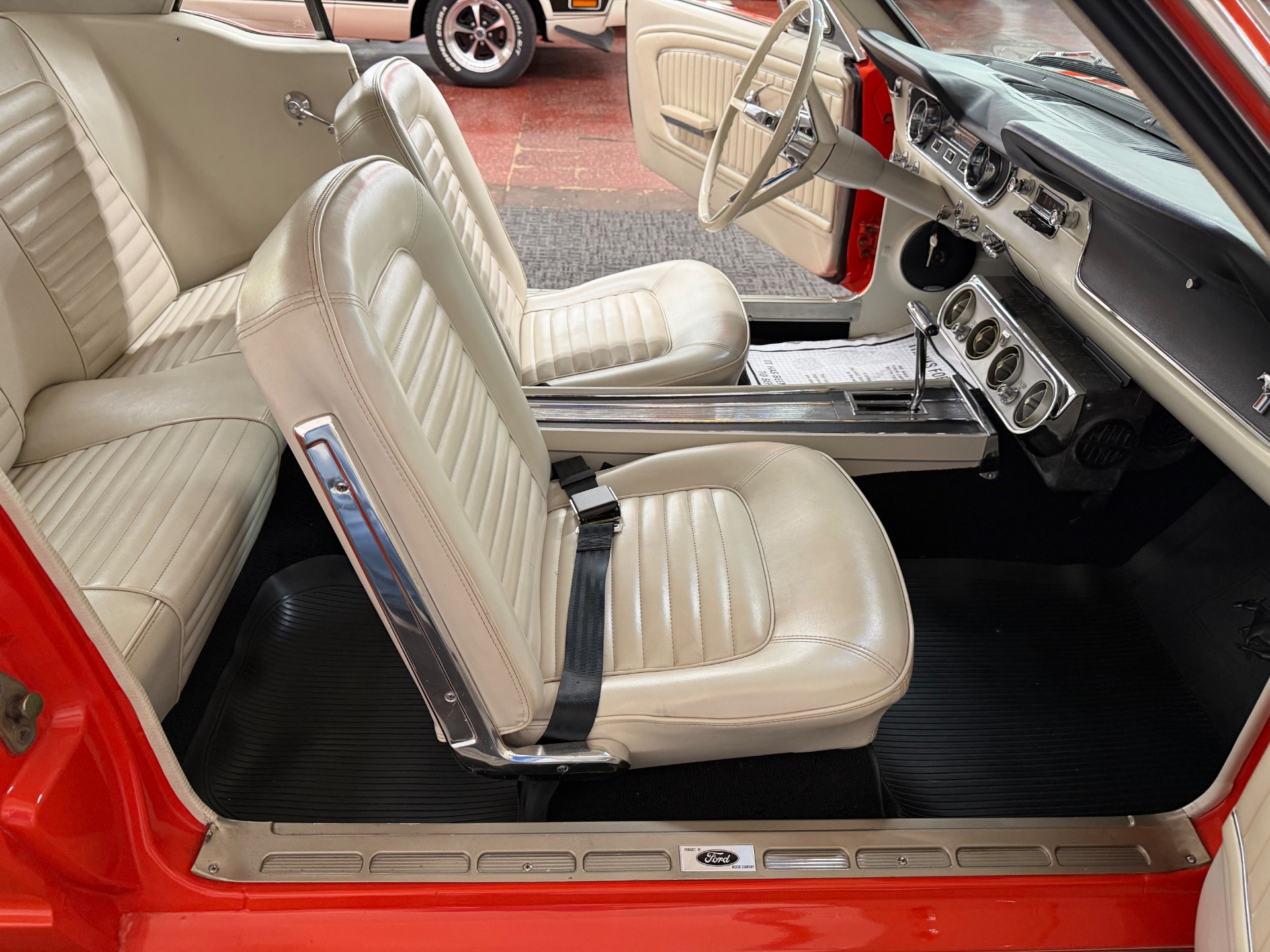 1964 FORD MUSTANG 70
