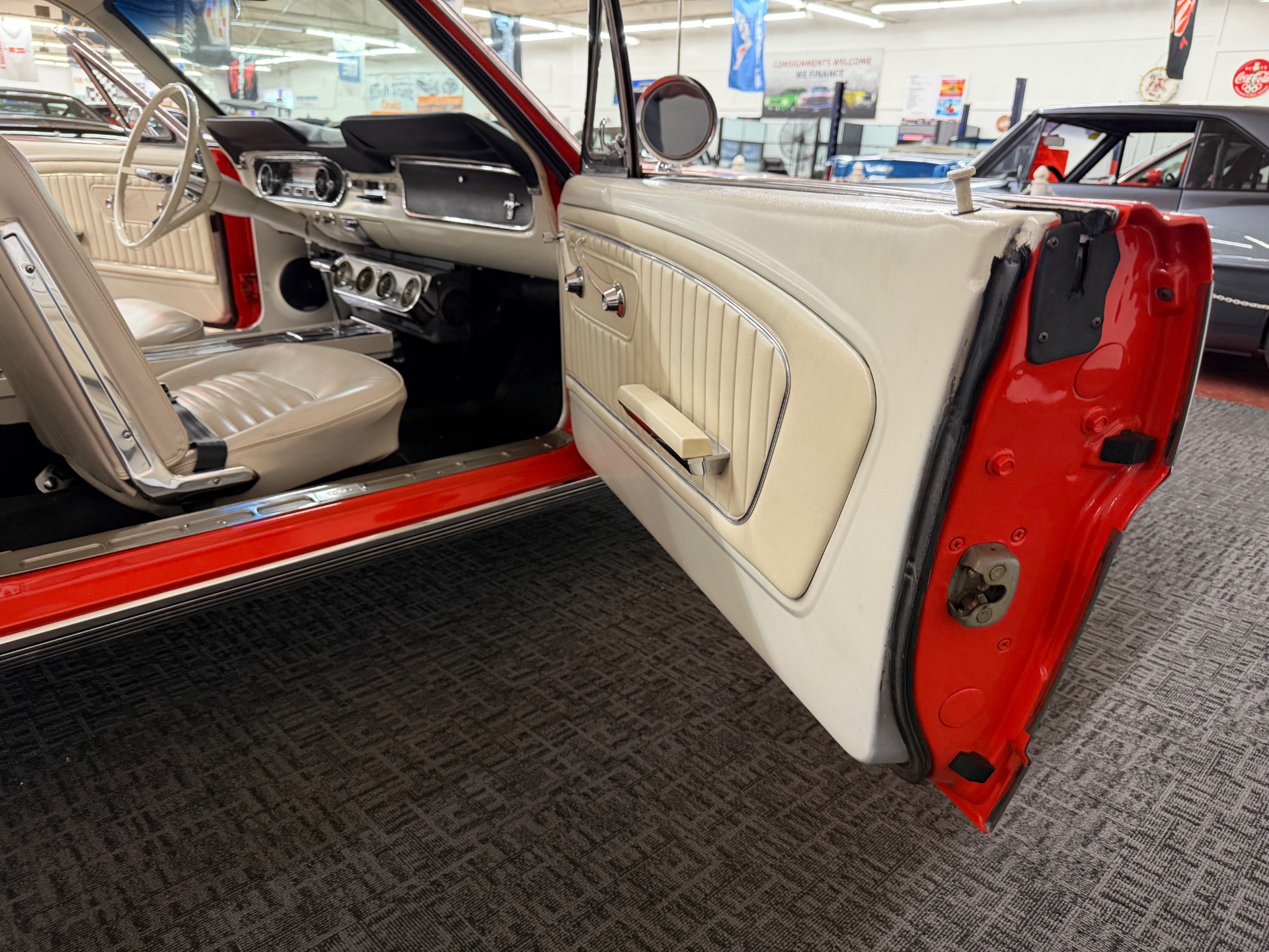 1964 FORD MUSTANG 74