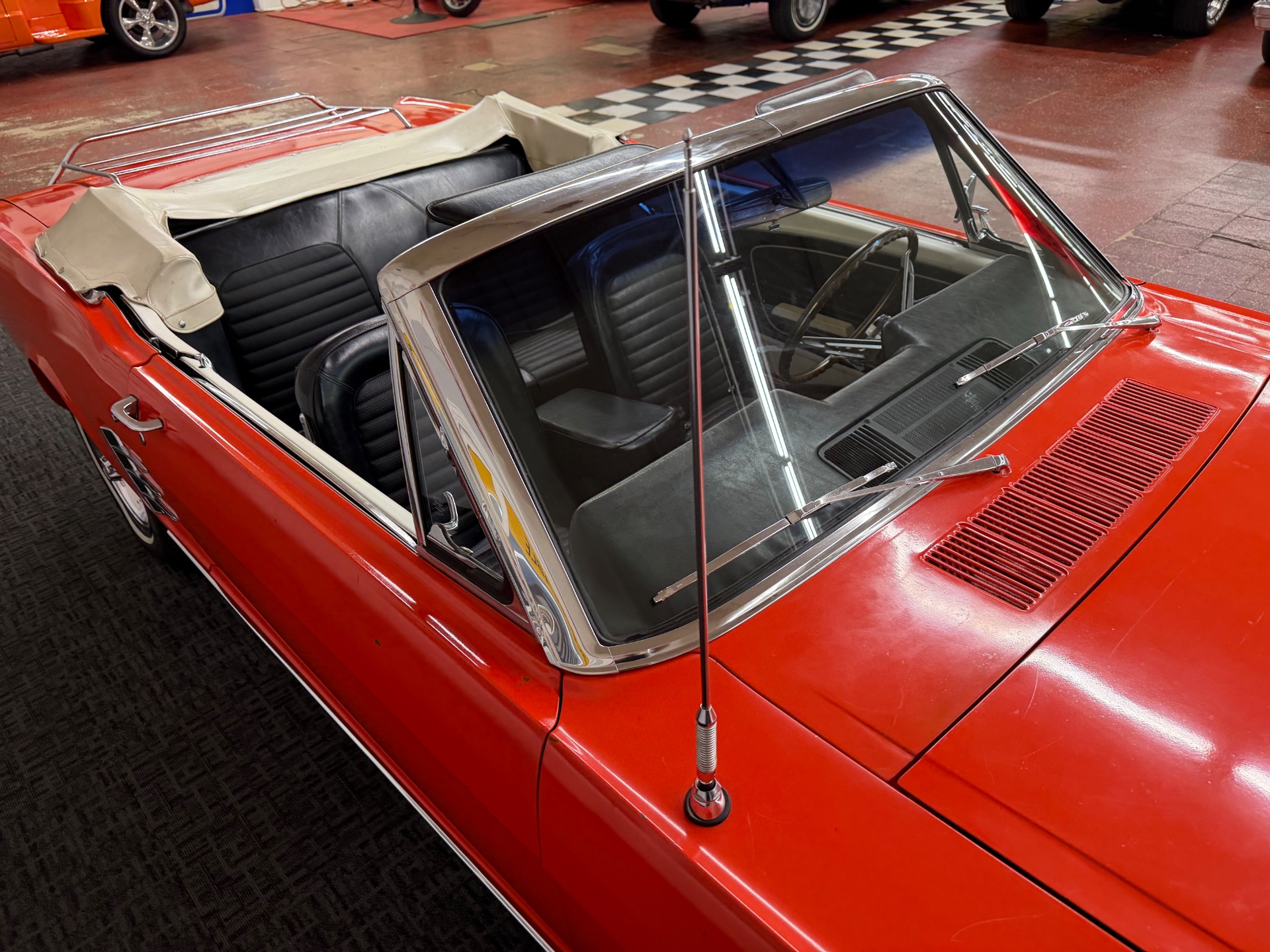 1966 Ford Mustang 19