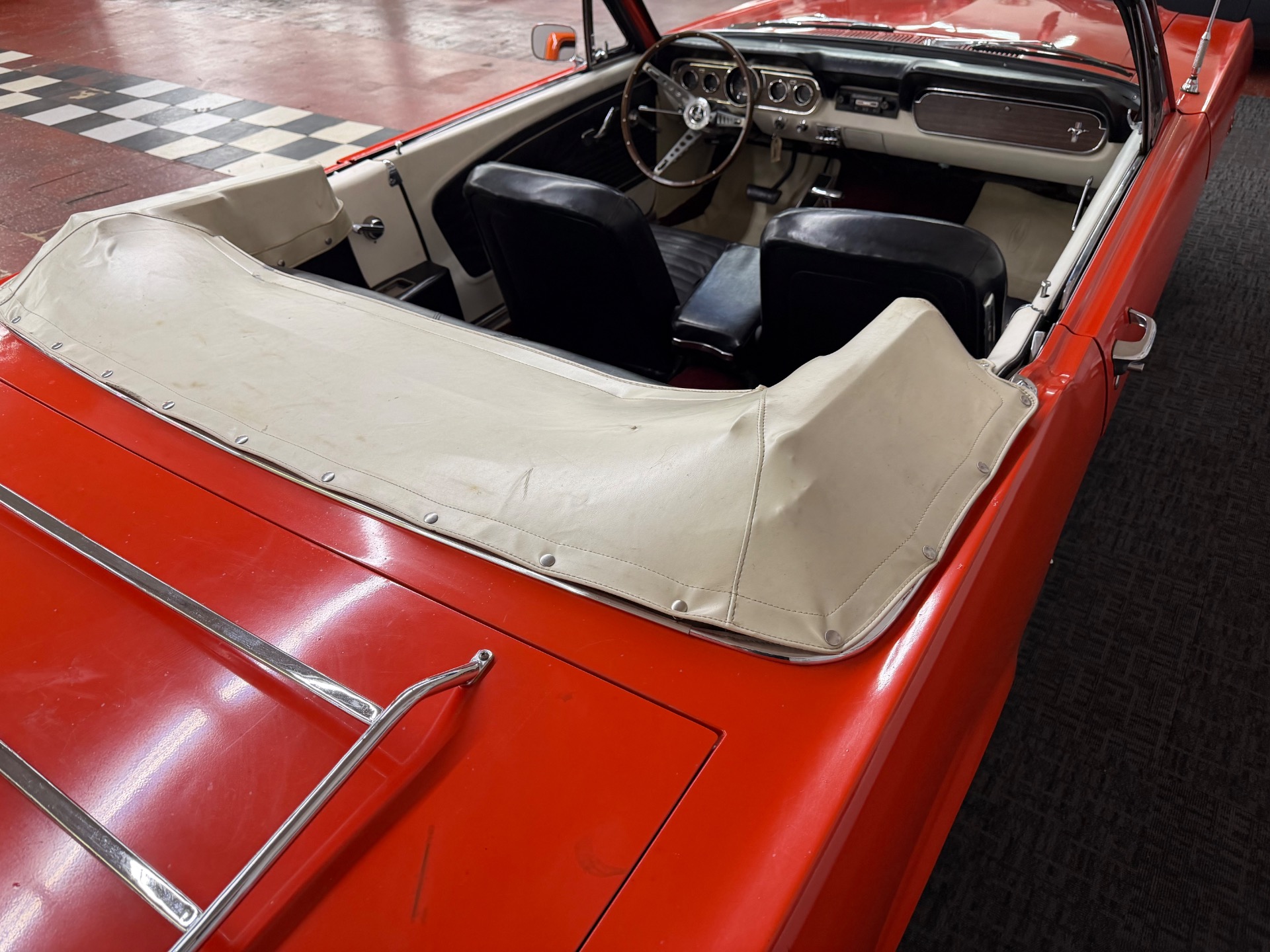 1966 Ford Mustang 29