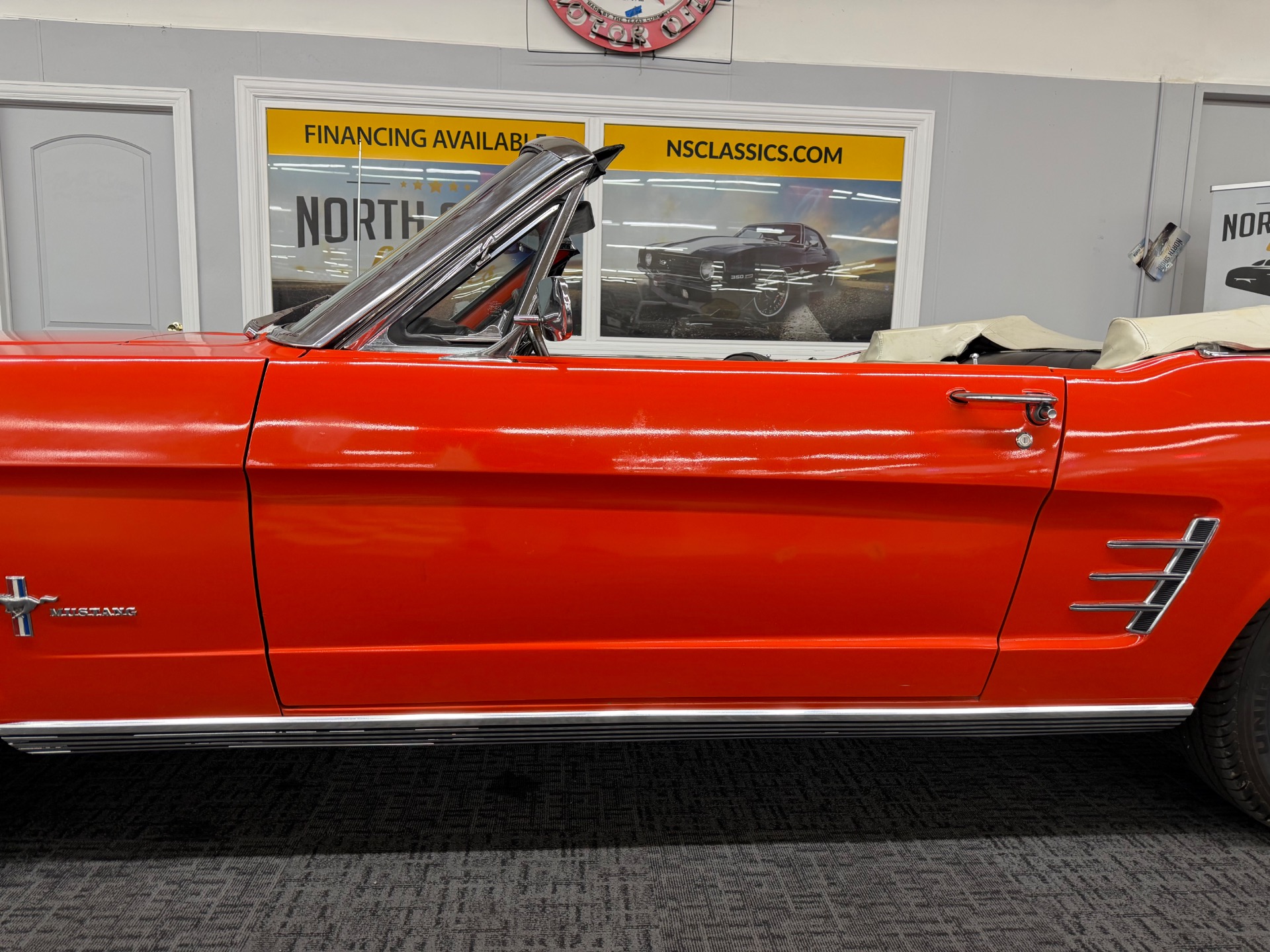 1966 Ford Mustang 37